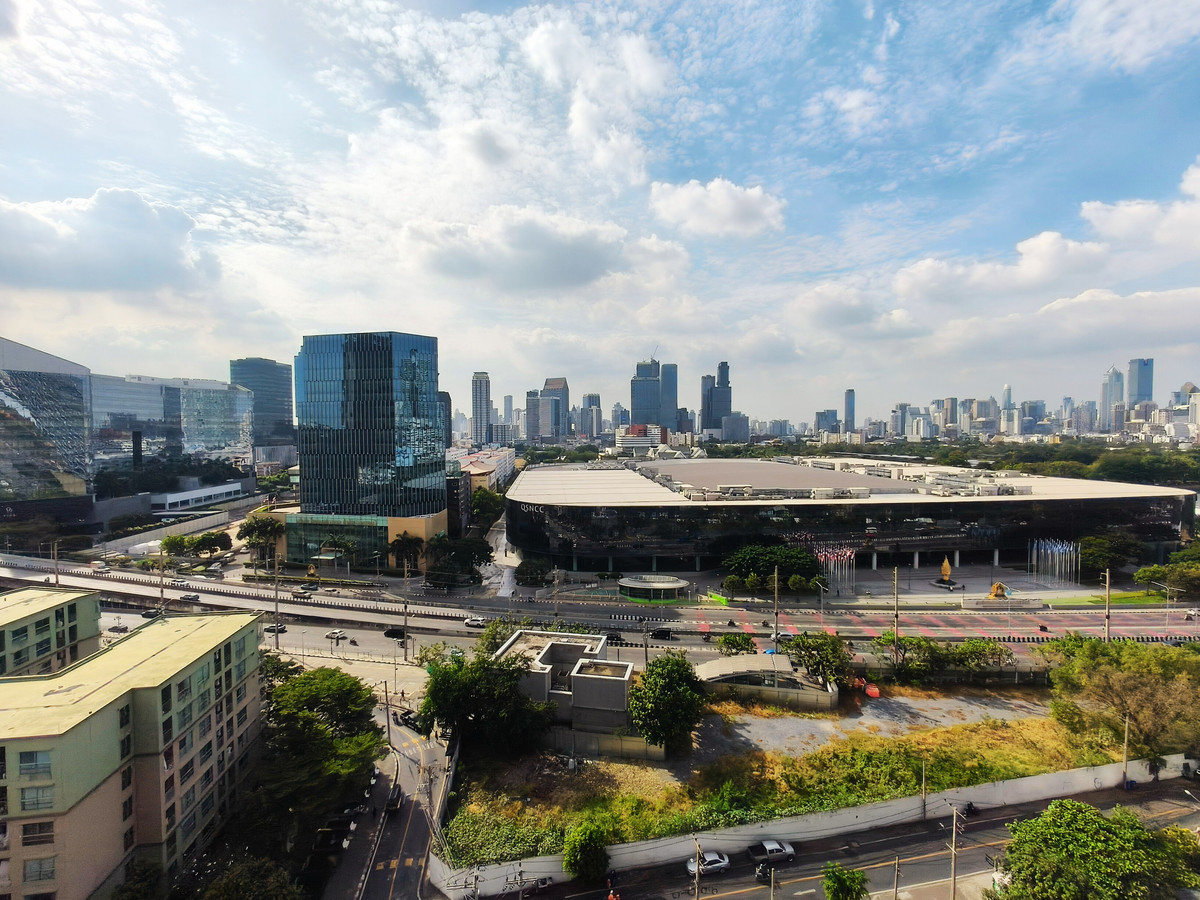ให้เช่าคอนโดคลองเตย กล้วยน้ำไท : 🔥 [FOR RENT] ใช้ชีวิตติด MRT และสวนป่าใจกลางเมือง! Siamese Exclusive Queens 🌳🏙️