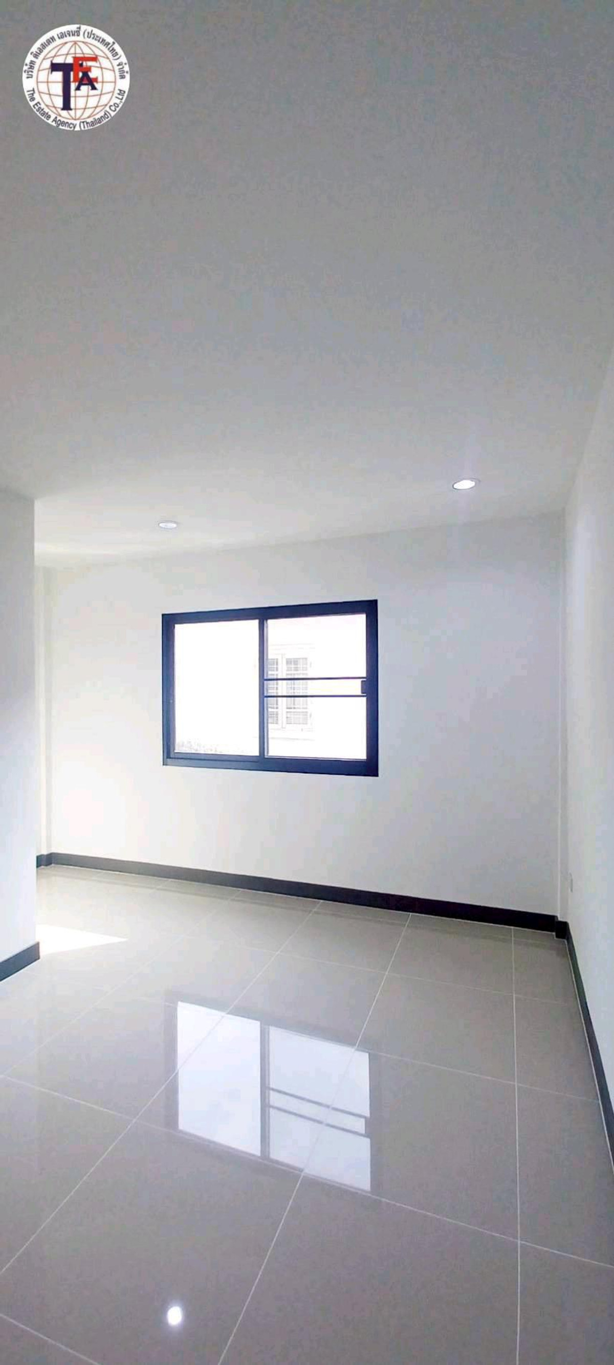 ขายทาวน์โฮมนวมินทร์ รามอินทรา : ขายทาวน์เฮ้าส์ 2 ชั้น หมู่บ้านเคซี รามอินทรา 1 หทัยราษฎร์ 39 ซอย 17  ไทยรามัญ เลียบคลองสอง สำนักงานเขตคลองสามวา มีนบุรี แฟชั่นไอส์แลนด ์ซาฟารีเวิลด ์โรงพยาบาลสินแพทย ์ โรงพยาบาลนพรัตน์ รามอินทรารถ ไฟฟ้าสีชมพู