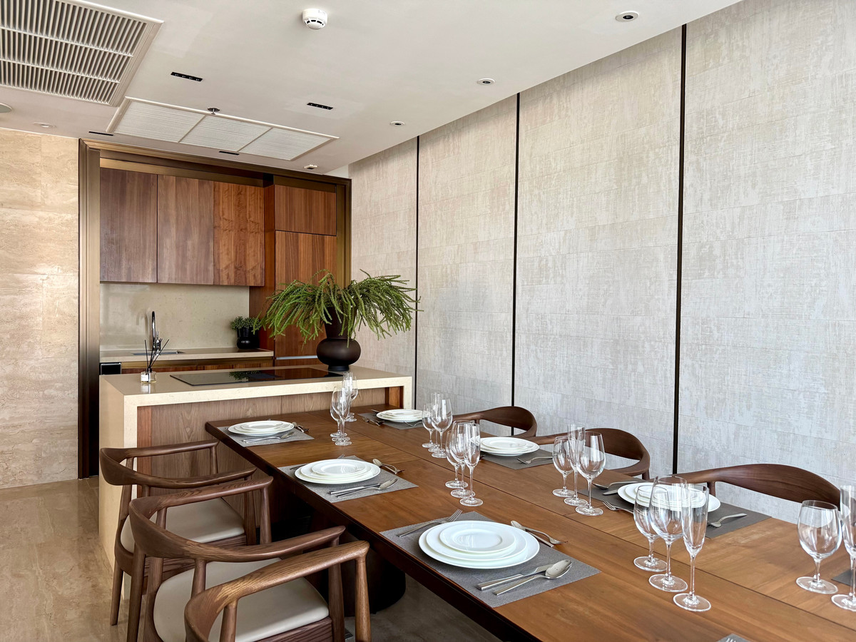 For SaleCondoSukhumvit, Asoke, Thonglor : Best Price‼️ Brand New, High Floor, Pet freindly✨Luxury Condo @ The Strand Thonglor, 70m from BTS