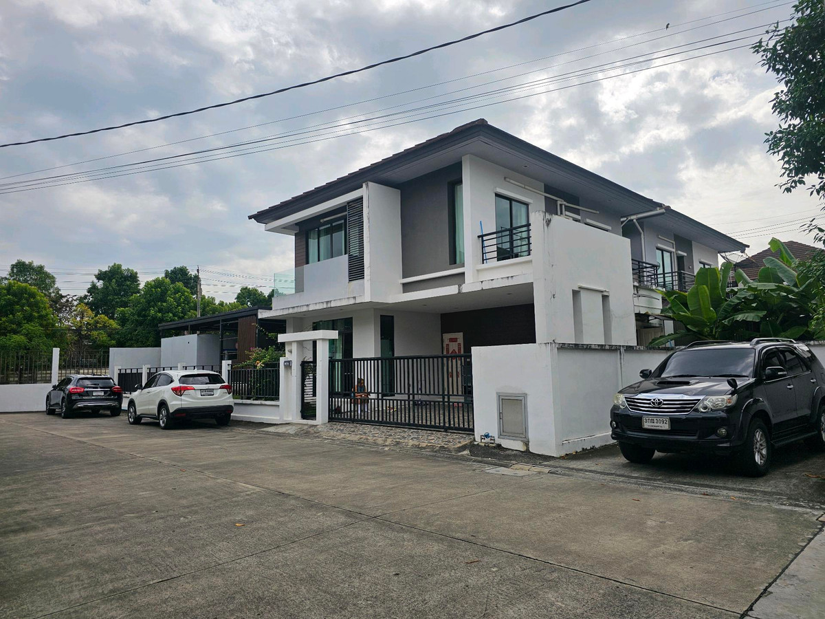 For SaleHouseSeri Thai, Ramkhamhaeng Nida : Aura Ramkhamhaeng 94, also on the edge of the house‼️8.9 million🏠 66 sq m, cheapest in the project.