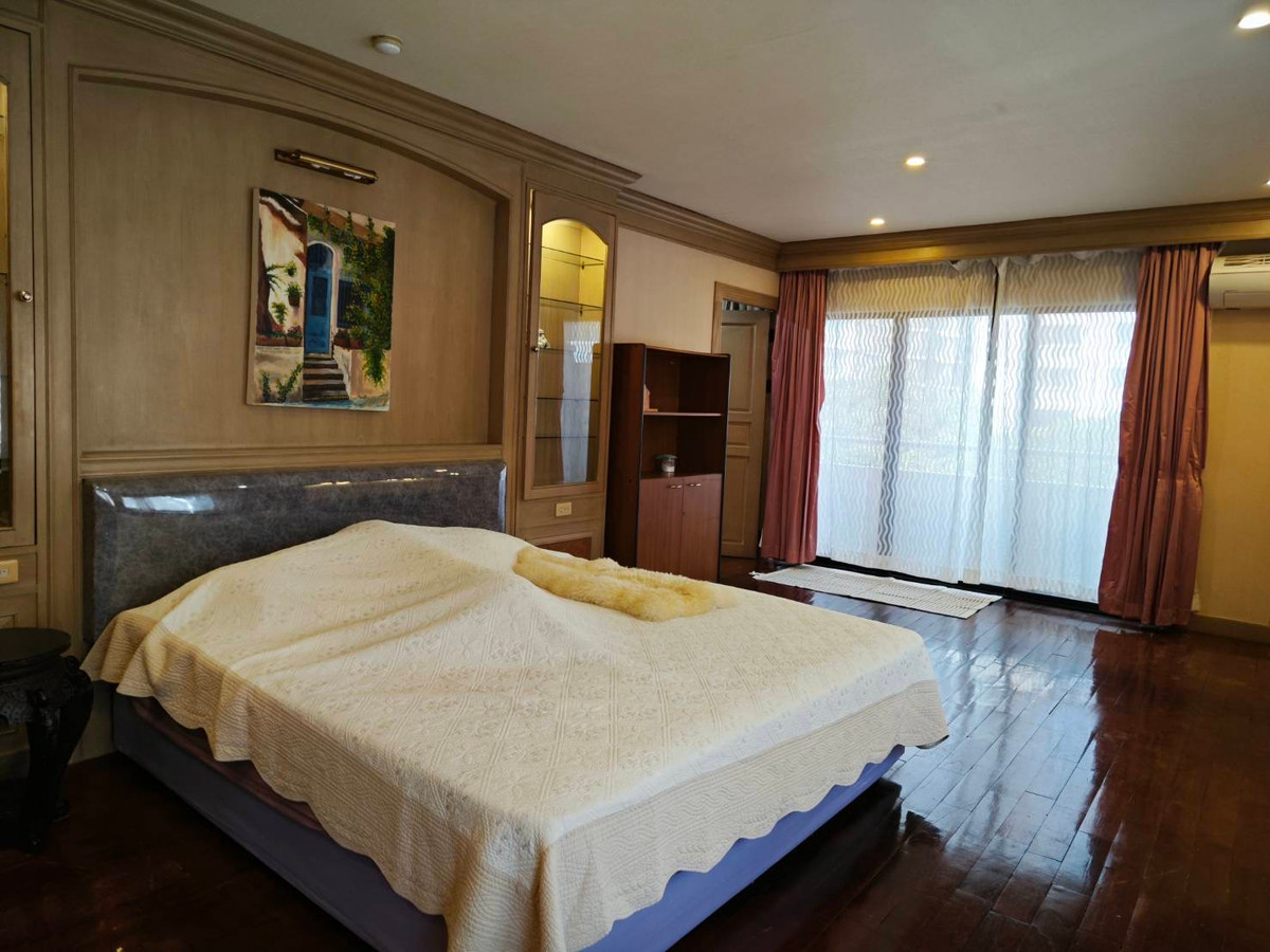 ขายคอนโดราชเทวี พญาไท : 🔥ขายด่วน Rare unit🔥Centurion Park อารีย์ 2 ห้องนอน 129 ตร.ม.  ใกล้ BTS อารีย์ ราคา 12.9 ลบ. 📞0999466566 Ag เจ