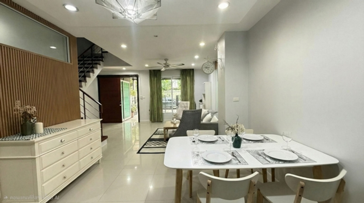 ขายทาวน์โฮมพระราม 3 สาธุประดิษฐ์ : ขายทาวน์โฮม ธนาพัฒน์ เฮ้าส์ 3 ชั้น ซอยนนทรี 20 ขนาด 23 ตรว. ตกแต่งใหม่