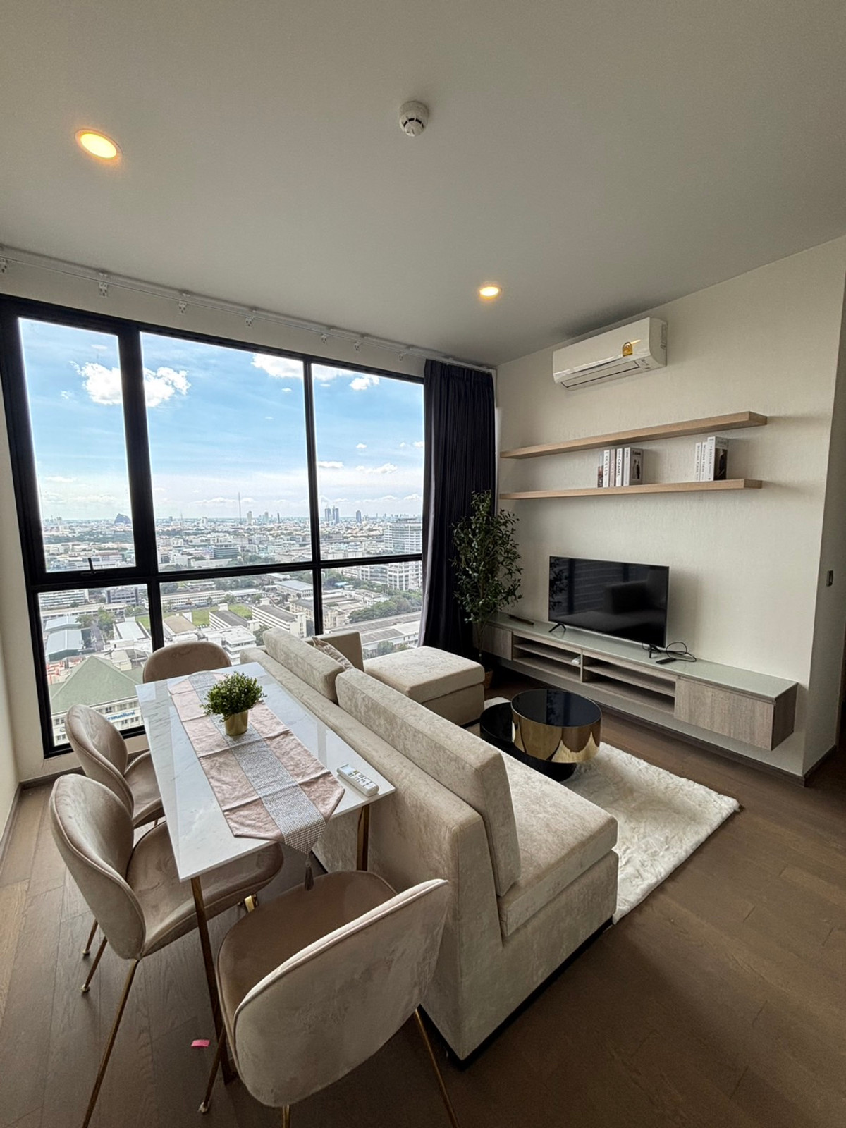 ให้เช่าคอนโดราชเทวี พญาไท : PARK ORIGIN PHAYATHAI ให้เช่า | Fully Furnished | ใกล้ Airport Rail Link พญาไท