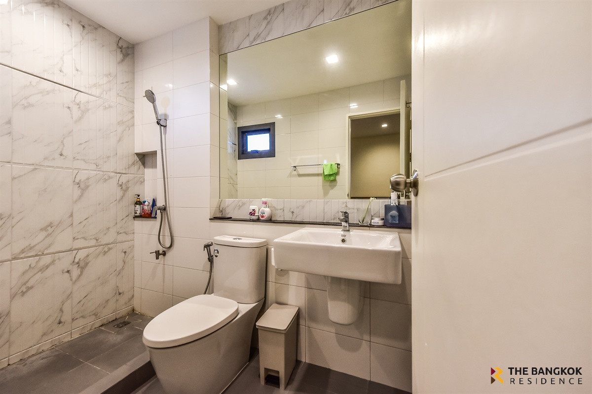 ให้เช่าทาวน์โฮมลาดกระบัง สุวรรณภูมิ :  Eigen Rama9 🏡 ทาวน์โฮม 3 ชั้น พร้อมอยู่ เฟอร์ครบ พื้นที่ลงตัว ใกล้เมือง 🌟 