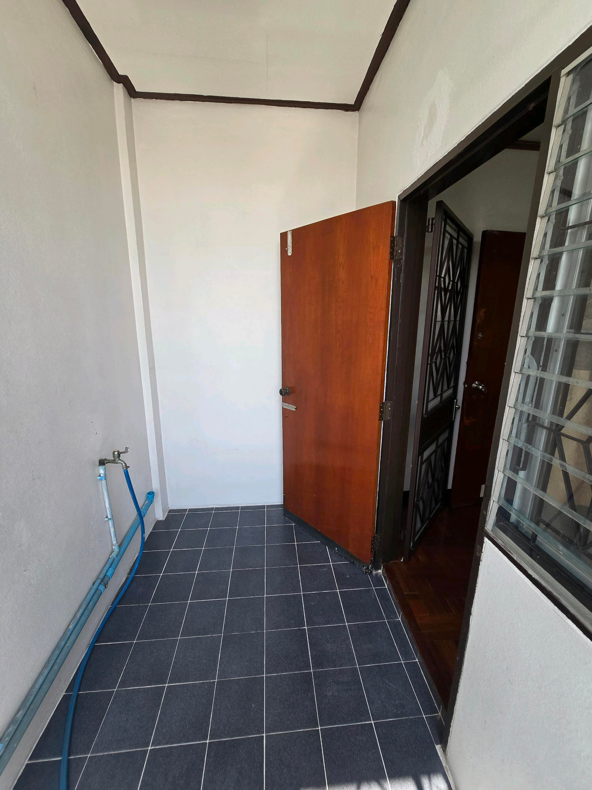 ให้เช่าทาวน์โฮมบางแค เพชรเกษม : 🏡 ให้เช่า ทาวน์โฮม 3 ชั้น พื้นที่ใช้สอยเยอะมาก ทำเลดีเดินทางสะดวกหมู่บ้านอยู่ติดถนนเลียบคลองทวีวัฒนา ถ.เพชรเกษม