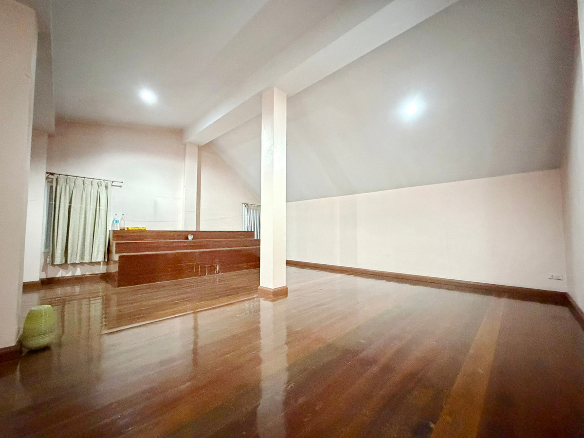 For SaleHome OfficeRatchadapisek, Huaikwang, Suttisan : HK0645♛♚Townhome 3 bedrooms for rent𝓼for sale⚝Ratchada-Sutthisan♜MRT Sutthisan∞099-5919653,065-9423251▚Line@sureresidence