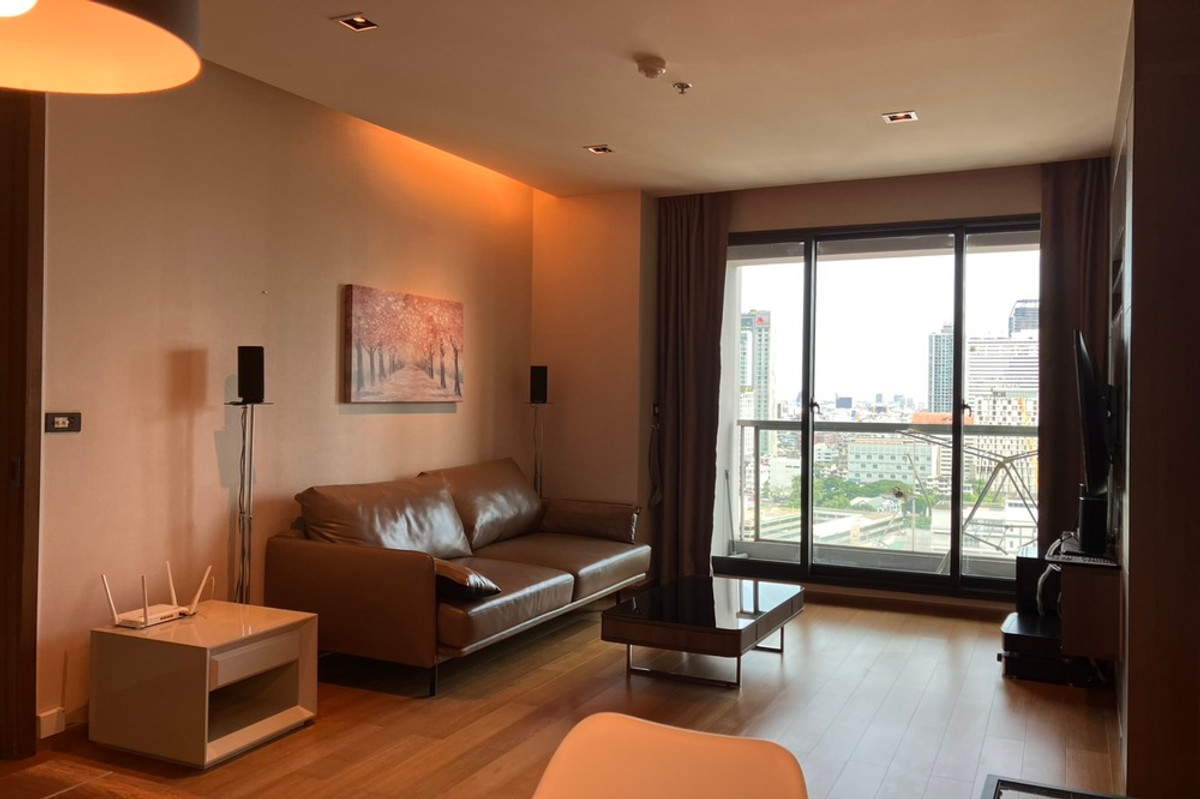 CondoSathorn, Narathiwat : 🔥 For Sale - Rent !! corner room, high floor 18++, rare item!! 🔥 Code C20250700034..........The Address Sathorn, 1 bedroom, 1 bathroom, furnished, ready to move in, Special Deal!!📣📣