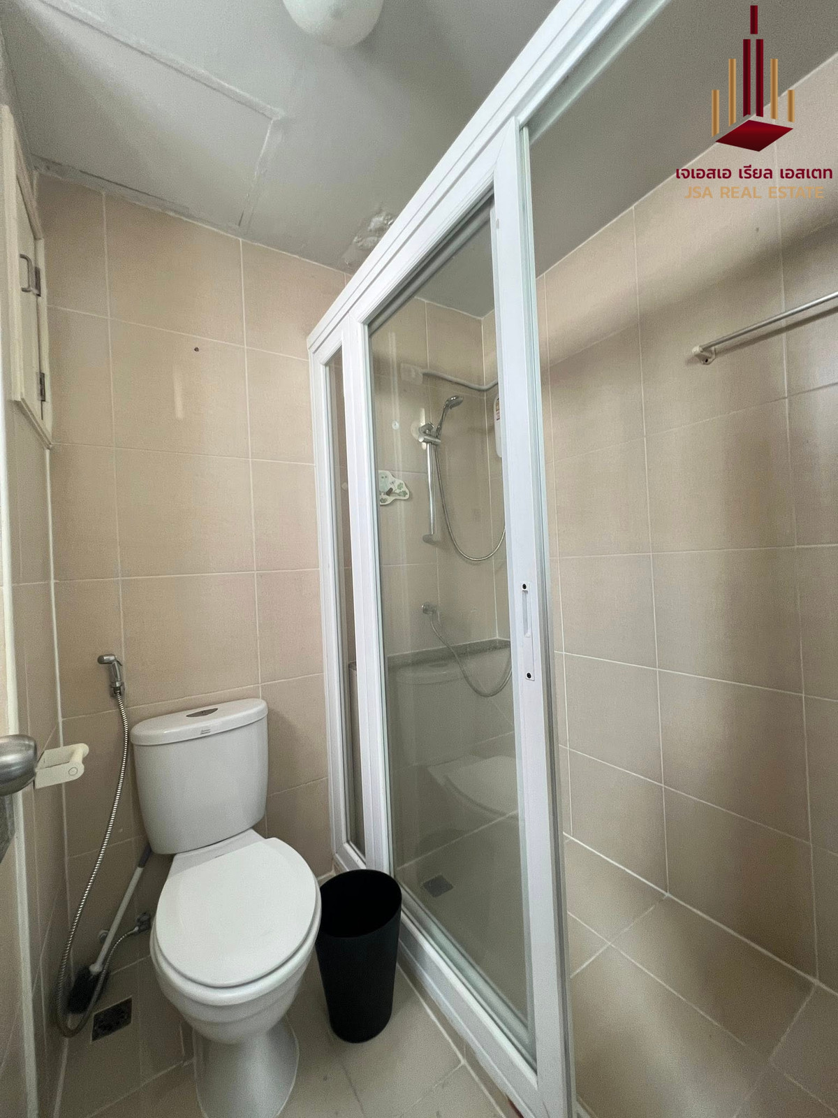 For RentCondoRatchadapisek, Huaikwang, Suttisan : ✨ For Rent: Happy Condo Ratchada 18 Condo ✨ 💰 Only 14,000 THB/month