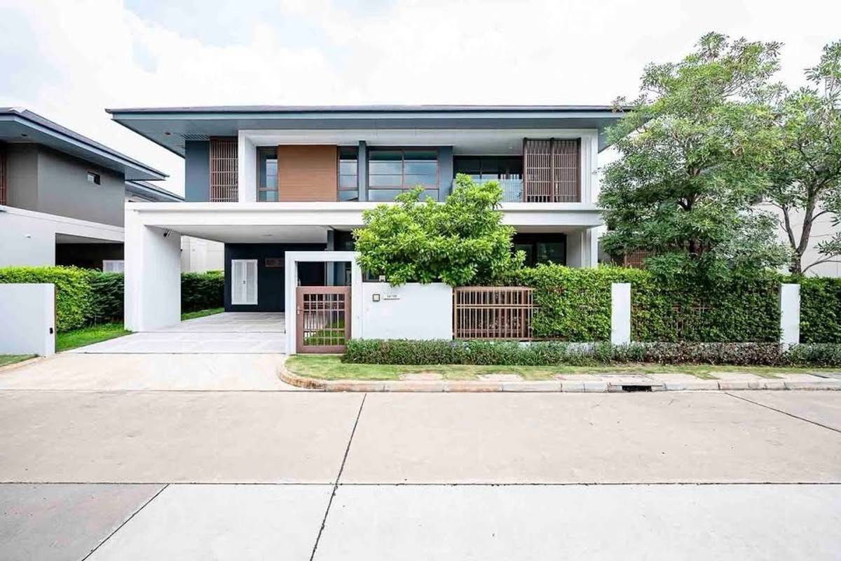 ขายบ้านนวมินทร์ รามอินทรา : 🏡 ขายบ้านเดี่ยว เศรษฐสิริ พหล–วัชรพล
บ้านคุณภาพจากแสนสิริ ทำเลดี ใกล้เมือง

✨ รายละเอียดบ้าน
   •   ขนาด 4 ห้องนอน | 4 ห้องน้ำ
   •   พื้นที่ใช้สอย 260 ตร.ม.
   •   ขนาดที่ดิน 74.80 ตร.วา
   •   ฟังก์ชันลงตัว เหมาะสำหรับครอบครัวใหญ่
   