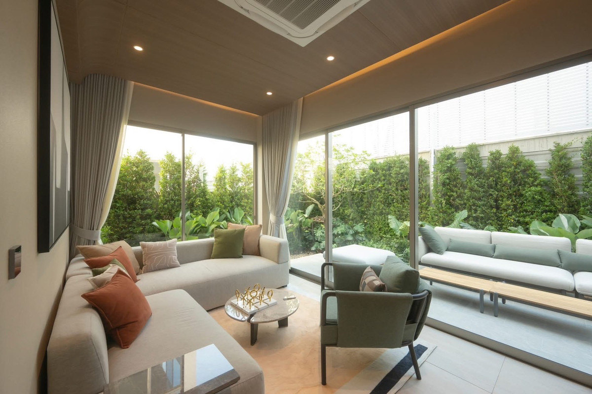 For SaleHouseBangna, Bearing, Lasalle : Providence Lane Lasalle Bangna, near BTS Bearing, only 5 minutes to Bangkok Patana School Code: H8152