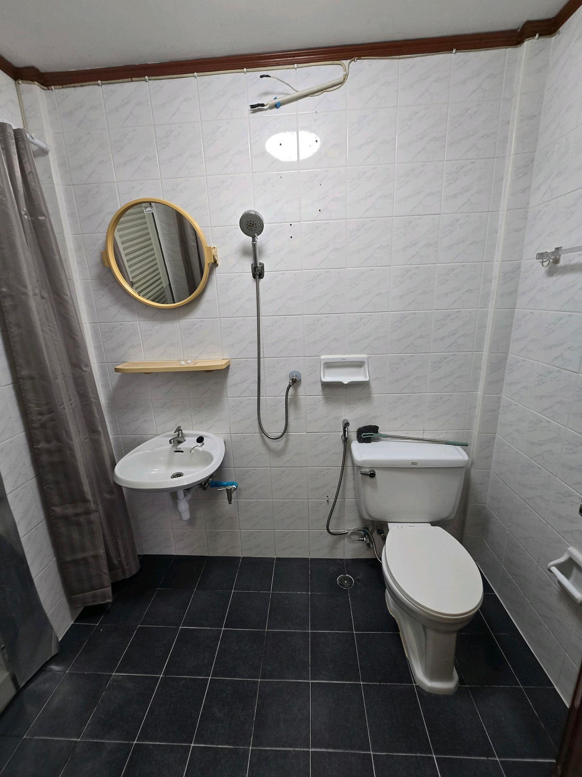 ให้เช่าทาวน์โฮมบางแค เพชรเกษม : 🏡 ให้เช่า ทาวน์โฮม 3 ชั้น พื้นที่ใช้สอยเยอะมาก ทำเลดีเดินทางสะดวกหมู่บ้านอยู่ติดถนนเลียบคลองทวีวัฒนา ถ.เพชรเกษม