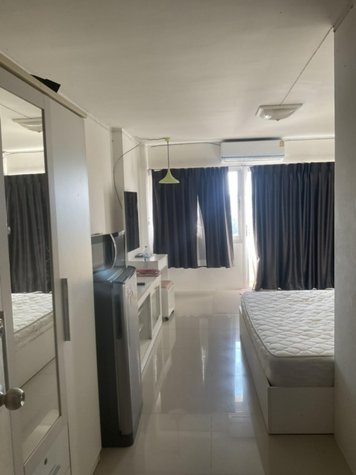 ให้เช่าคอนโดโชคชัย4 ลาดพร้าว71 : Family park ลาดพร้าว48 ขนาด28 ตรม.ห้องาวย พร้อมเข้าอยู่ ใกล้สุทธิสาร พร้อมอยู่