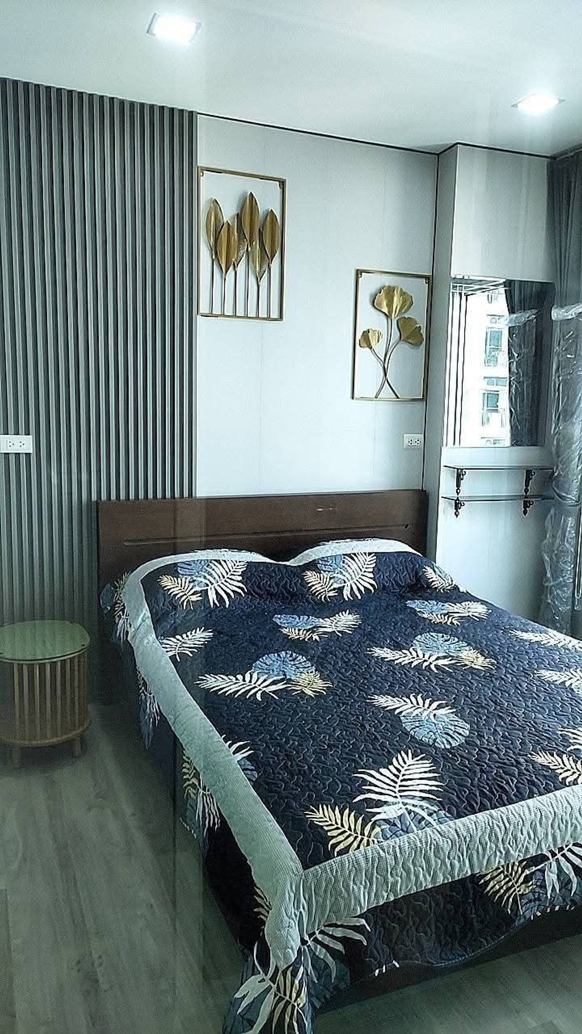 For RentCondoKhlongtoei, Kluaynamthai : Condo for rent Aspire Rama 4 Kluai Nam Thai BTS Ekkamai 900 m.