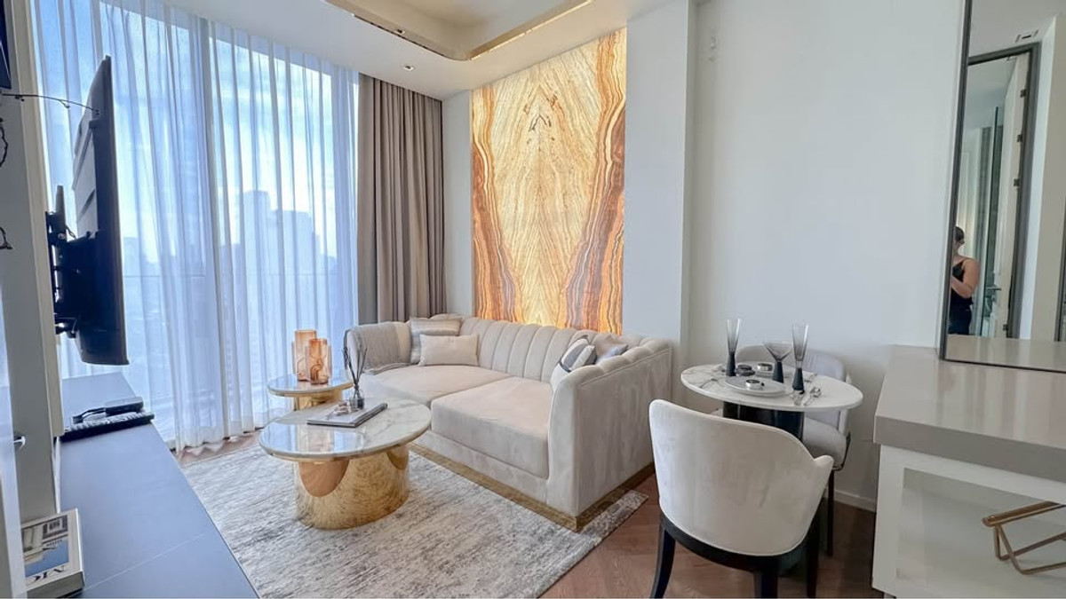 ให้เช่าคอนโดวิทยุ ชิดลม หลังสวน : 🌳 28 Chidlom | 55,000 THB/Month🌳