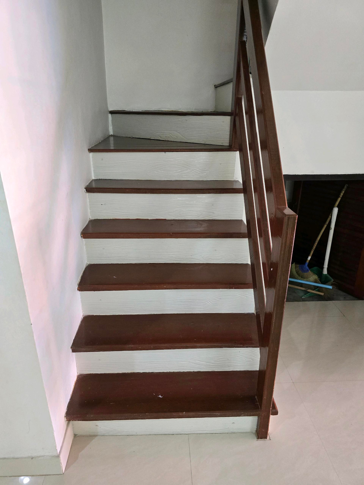 ให้เช่าทาวน์โฮมบางแค เพชรเกษม : 🏡 ให้เช่า ทาวน์โฮม 3 ชั้น พื้นที่ใช้สอยเยอะมาก ทำเลดีเดินทางสะดวกหมู่บ้านอยู่ติดถนนเลียบคลองทวีวัฒนา ถ.เพชรเกษม