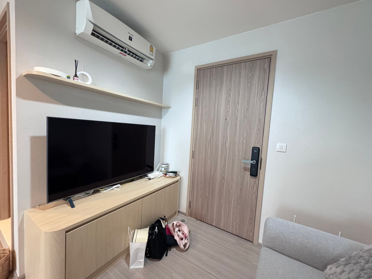 ขายคอนโดท่าพระ ตลาดพลู วุฒากาศ : ขายด่วน ห้องสวยมาก ตกแต่งพร้อมอยู่ Life Sathorn Sierra สอบถามเพิ่มเติมได้นะครับ