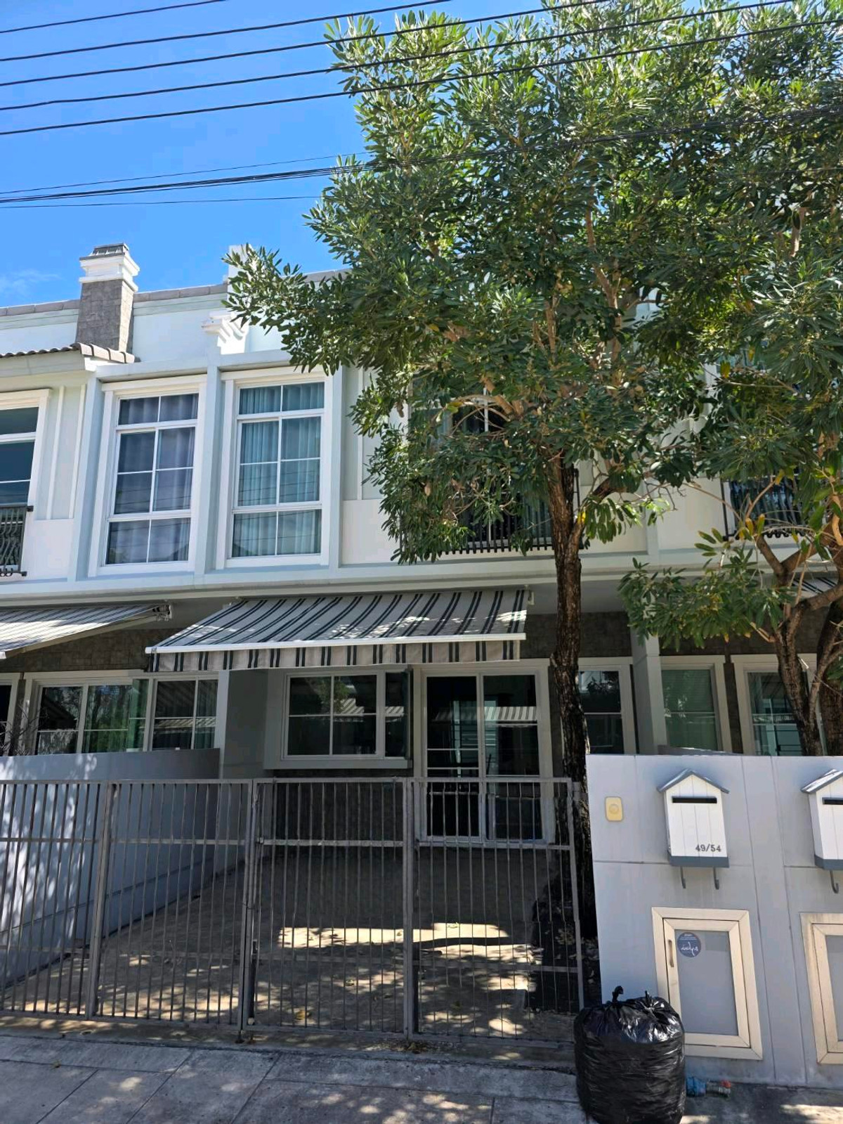 ให้เช่าทาวน์โฮมบางนา แบริ่ง ลาซาล : ✨ ทำเลดี ใกล้บางนา–ตราด เดินทางสะดวก เหมาะอยู่อาศัย พร้อมเข้าอยู่!!