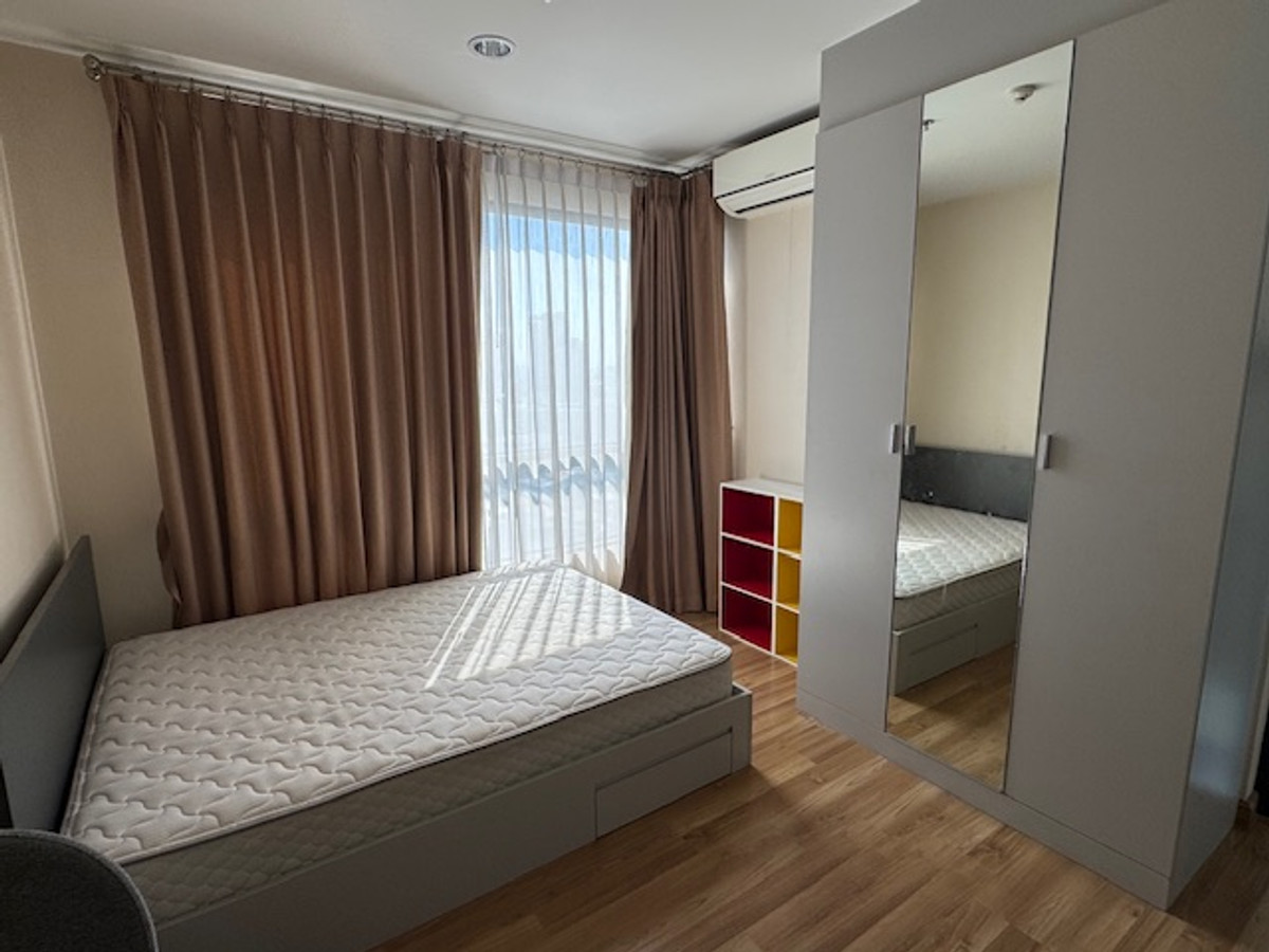 For RentCondoKasetsart, Ratchayothin : Premio Vetro Condo: Premio Vetro Condo opposite Kasetsart University, convenient travel, condo in the hearts of students.