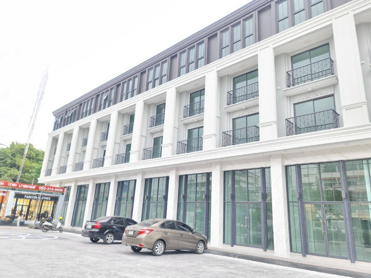 For RentShop HouseOnnut, Udomsuk : LTH13907 – Commercial for Rent | The Master @ BTS Onnut–Pattanakarn | 210 sqm | 4 Baths | Near BTS On Nut | 65K/Month | Commercial building for rent, The Master On Nut.