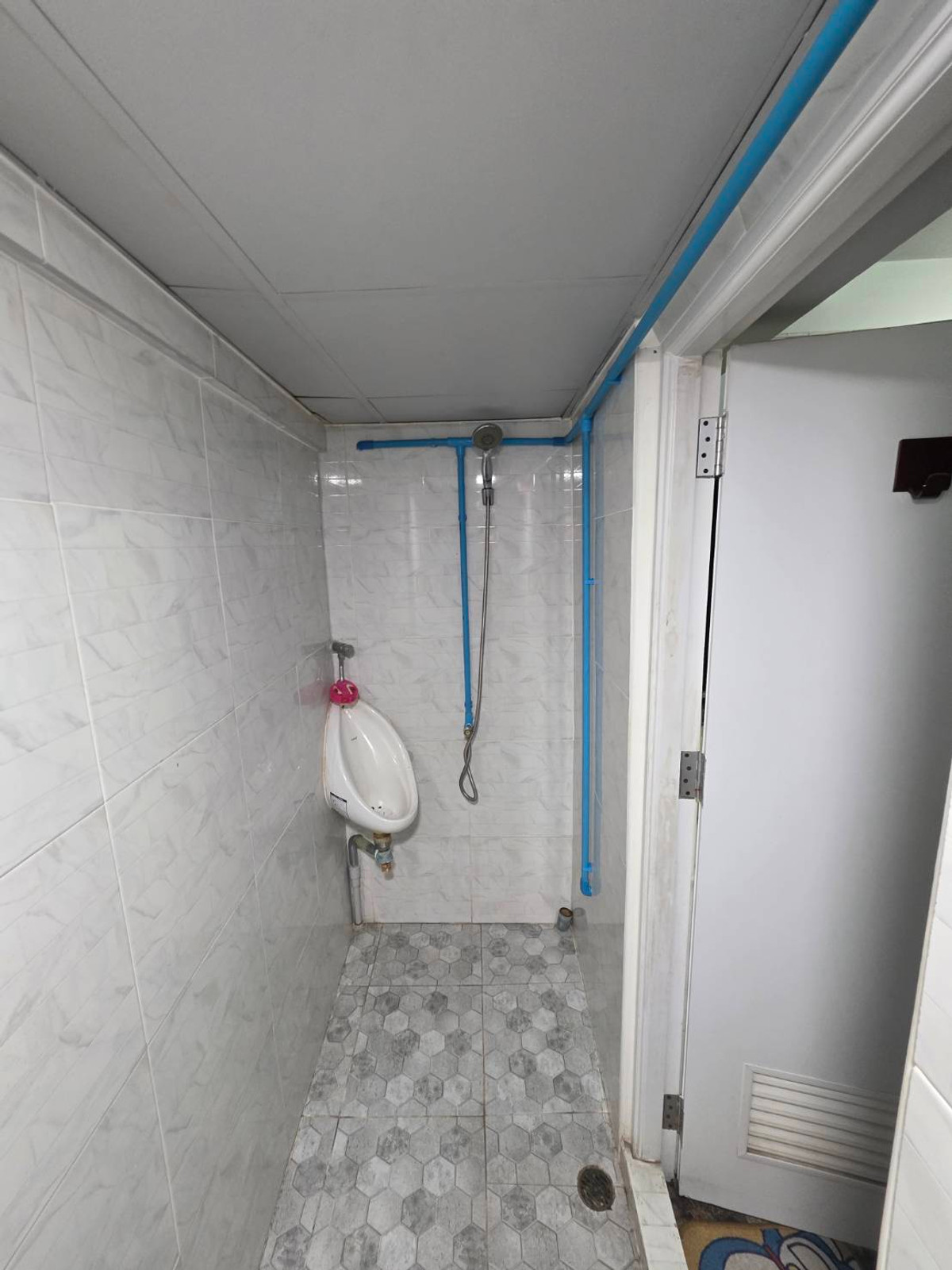 For RentShop HouseRama3 (Riverside),Satupadit : Commercial building for rent near Int-Intersect Rama 3, just 3 minutes.