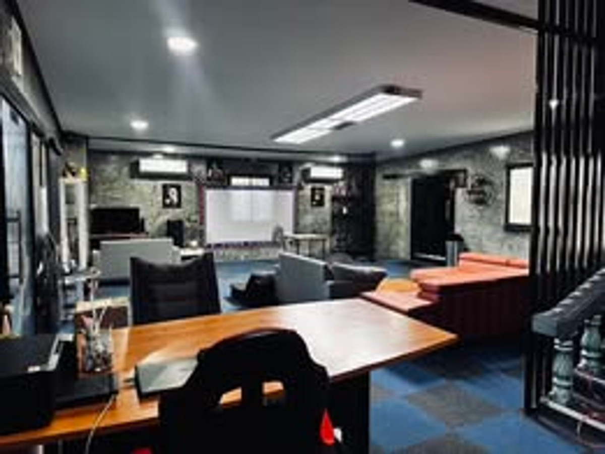 ขายบ้านระยอง : ขายบ้านพร้อมที่ดิน อำเภอเมือง ระยอง ทำเลทองเข้าอยู่ได้ทันที