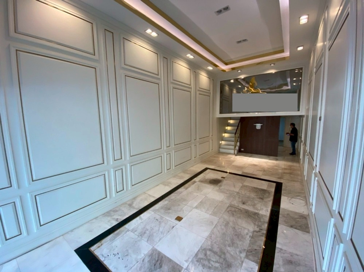 ขายอาคารพาณิชย์สุขุมวิท อโศก ทองหล่อ : LTH13910 – Commercial for Sale | Sukhumvit 63 (Ekkamai) | 280 sqm | 4 Rooms 3 Baths | Near BTS Ekkamai | 38.55 MB | อาคารพาณิชย์ขาย เอกมัย