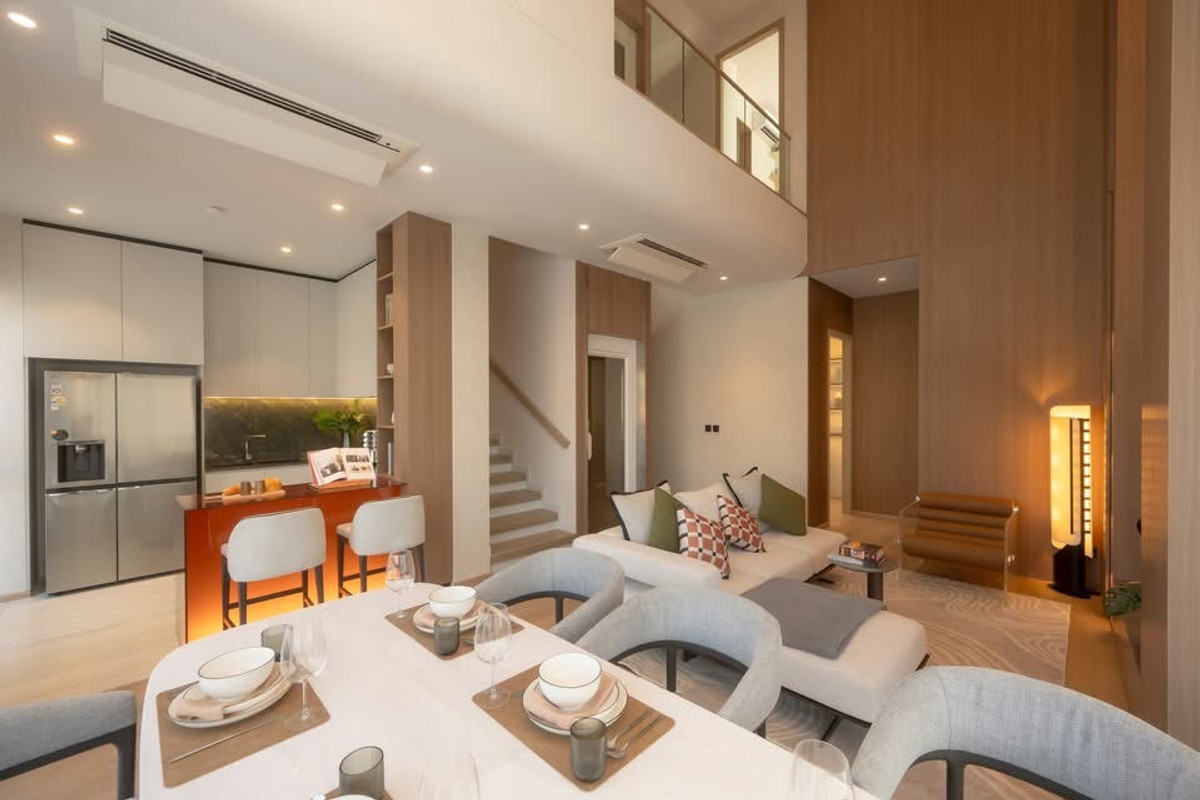 For SaleHouseBangna, Bearing, Lasalle : Providence Lane Lasalle Bangna, near BTS Bearing, only 5 minutes to Bangkok Patana School Code: H8152