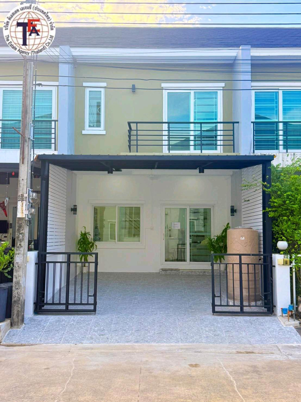 ขายทาวน์โฮมนวมินทร์ รามอินทรา : ขายทาวน์โฮม 2 ชั้น หมู่บ้านพาทาโกเนีย 5 ถนนเมน ซาฟารีเวิลด์ เลียบคลองสอง ปัญญาอินทรา แฟชั่รไอแลนด์ รามอินทรา รพ.สินแพทย์ รพ.นพรัตน์ หทัยราษฏร์ รร.สาธิตพัฒนา รร.บางชัน ตบาดสด ทางด่วนจตุโชติ วงแหวนรอบนอก รถไฟฟ้าสีขมพู