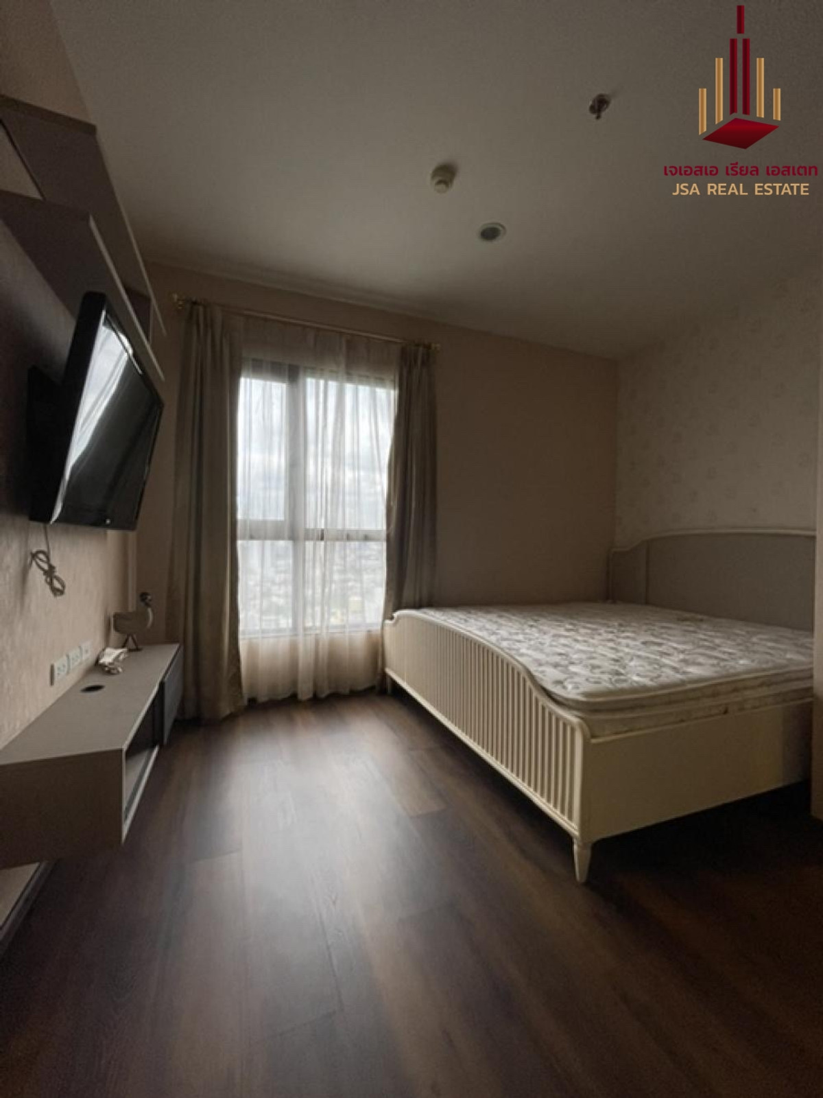 For SaleCondoWongwianyai, Charoennakor : ✨ For Sale: TEAL Sathorn - Taksin Condo ✨ 💰 Only 14,000,000 THB