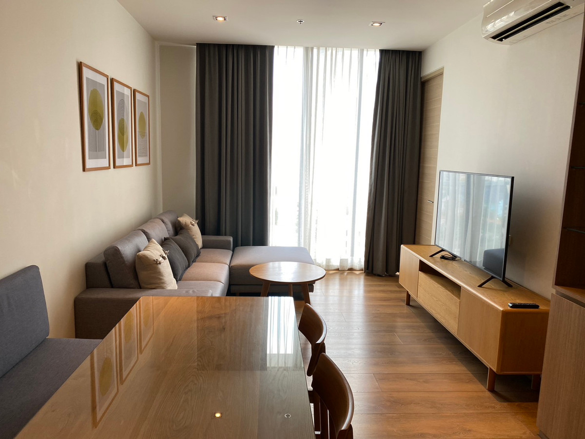 For RentCondoSukhumvit, Asoke, Thonglor : For rent Park Origin Phrom Phong, beautiful room, good price, in the heart of the city, decorated, ready to move in.