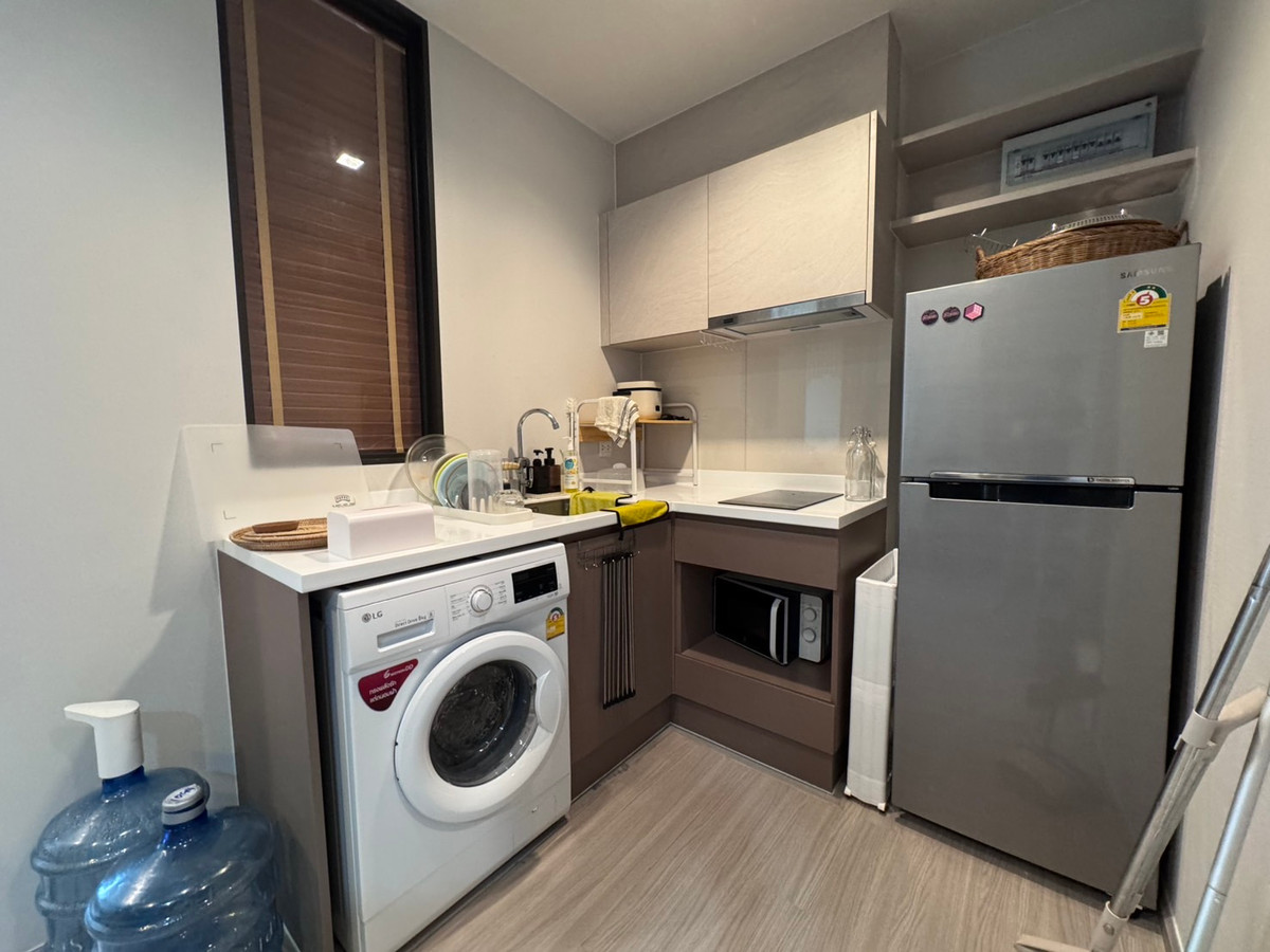 ขายคอนโดท่าพระ ตลาดพลู วุฒากาศ : ขายด่วน ห้องสวยมาก ตกแต่งพร้อมอยู่ Life Sathorn Sierra สอบถามเพิ่มเติมได้นะครับ