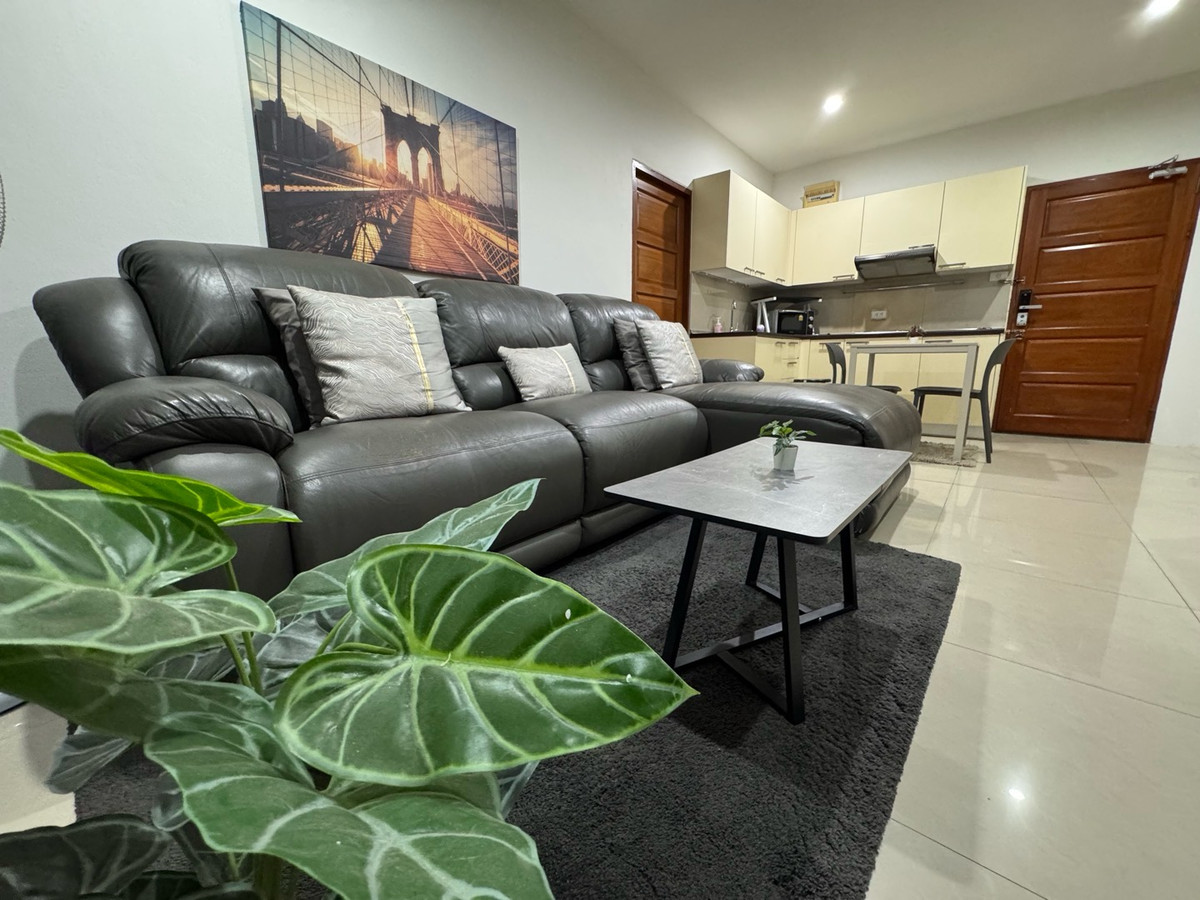 ให้เช่าคอนโดรัชดา ห้วยขวาง : ให้เช่า คอนโดกลางกรุงรีสอร์ท รัชดา7 ขนาด 76.17ตร.ม 2ห้องนอน 2ห้องน้ำ  เฟอร์นิเจอร์บิ้วอินตกแต่งครบ พร้อมเข้าอยู่ได้เลย