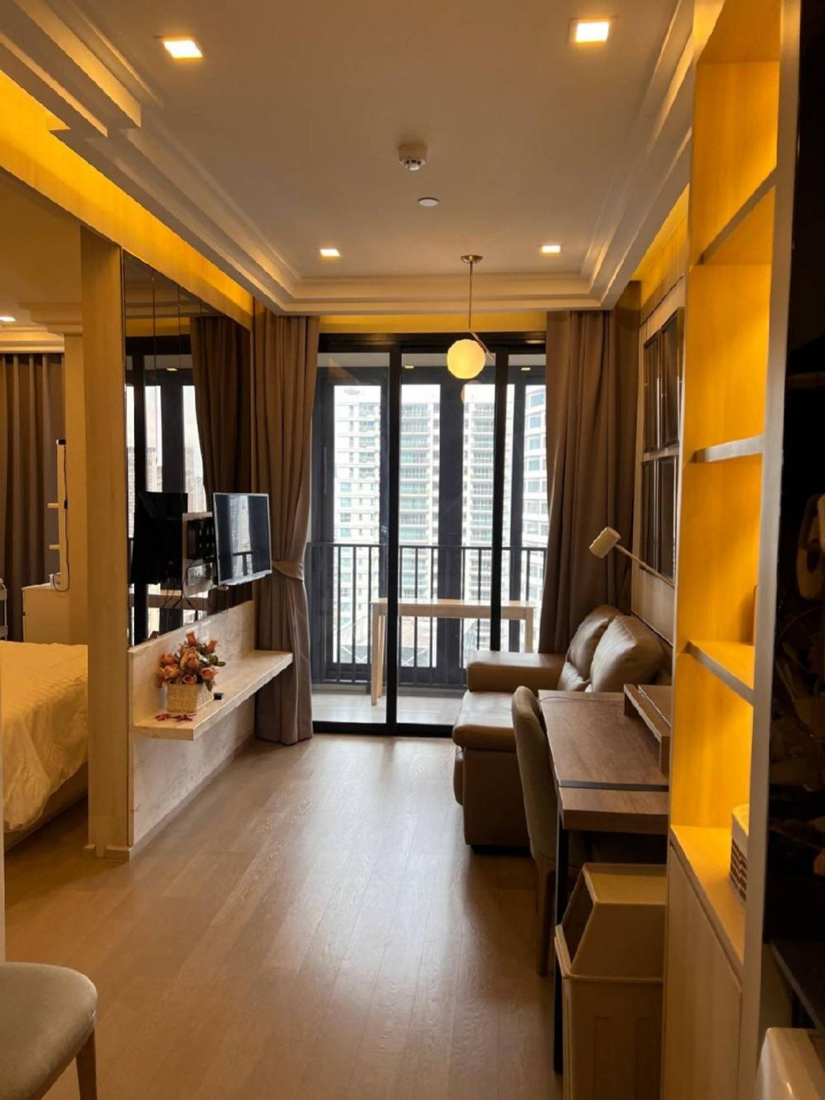 ให้เช่าคอนโดสุขุมวิท อโศก ทองหล่อ : คอนโดให้เช่า แอชตัน อโศก