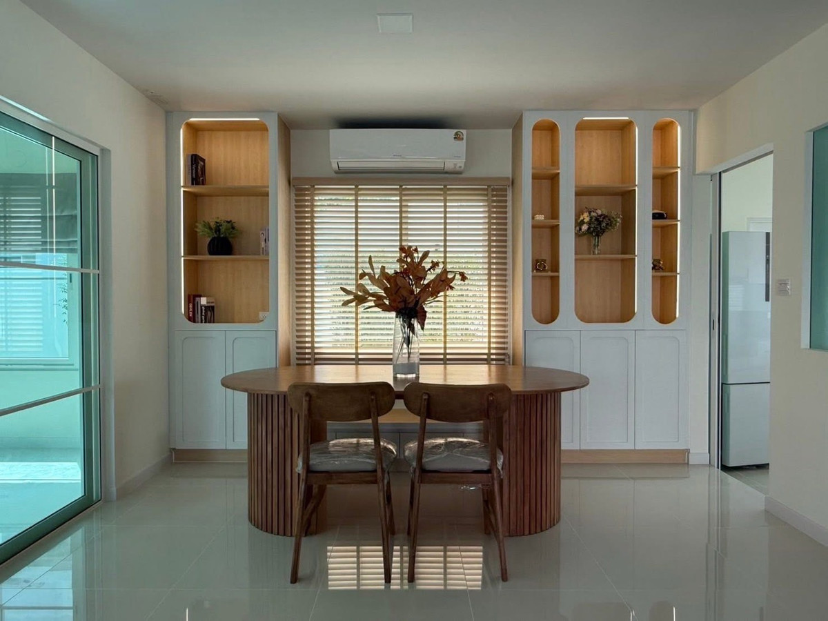 For RentHouseBangna, Bearing, Lasalle : Single house, 4 bedrooms, 3 bathrooms /85,000