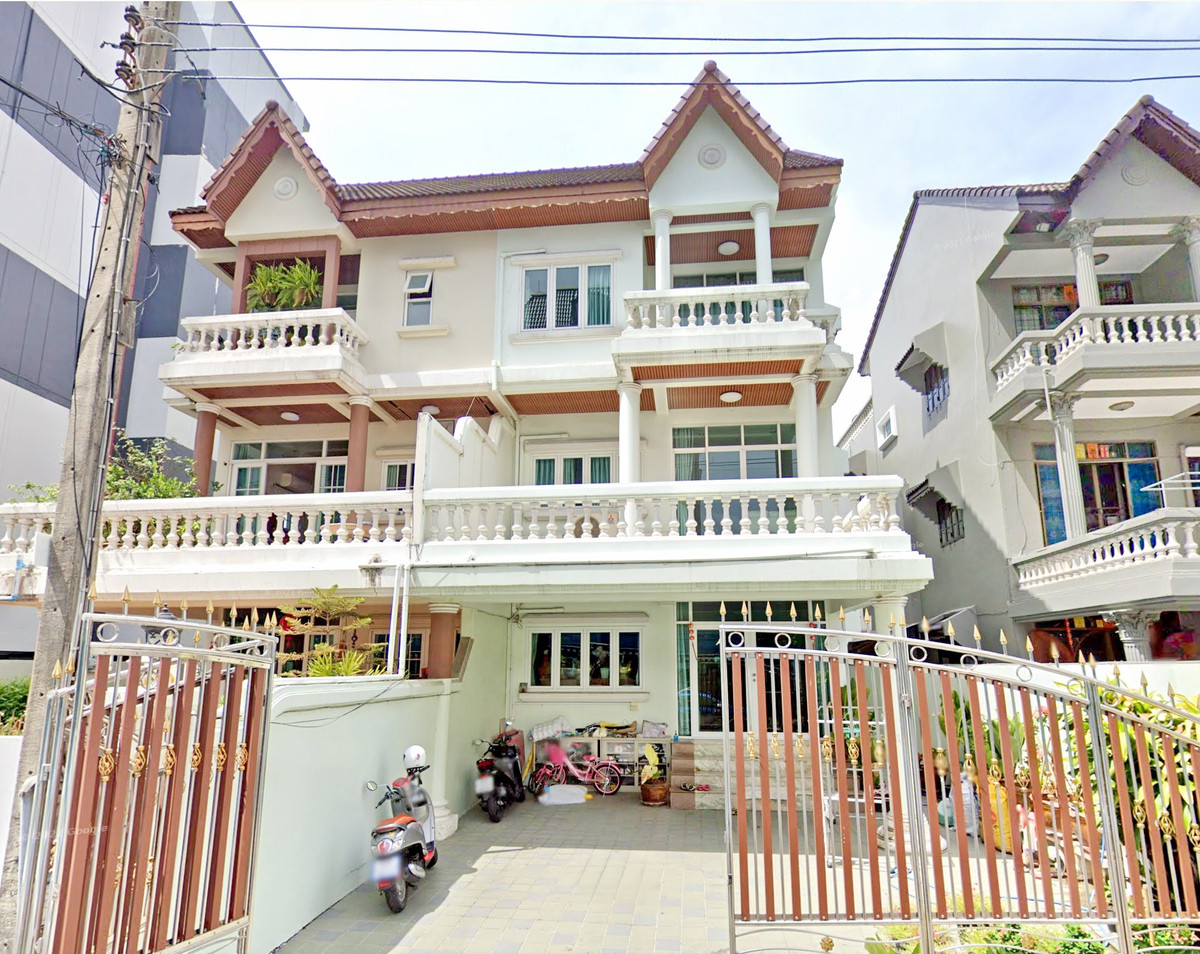 For SaleHome OfficeRatchadapisek, Huaikwang, Suttisan : HK0645♛♚Townhome 3 bedrooms for rent𝓼for sale⚝Ratchada-Sutthisan♜MRT Sutthisan∞099-5919653,065-9423251▚Line@sureresidence
