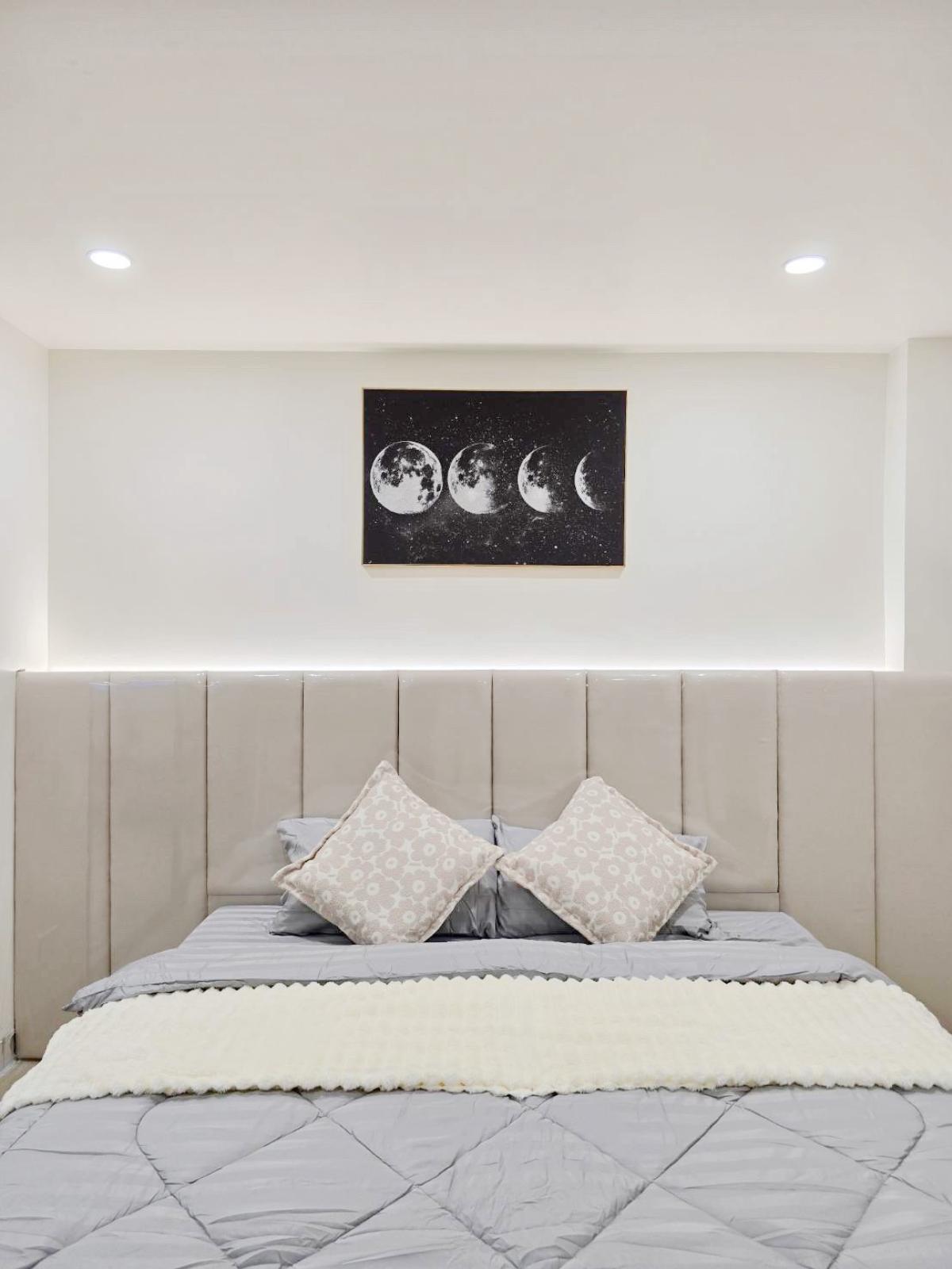 For SaleCondoChiang Mai : 🔥For Sale 🌟Newly Renovated 🧳Move-In Ready 🏢Srianan Condo Town 31.6 sq.m.