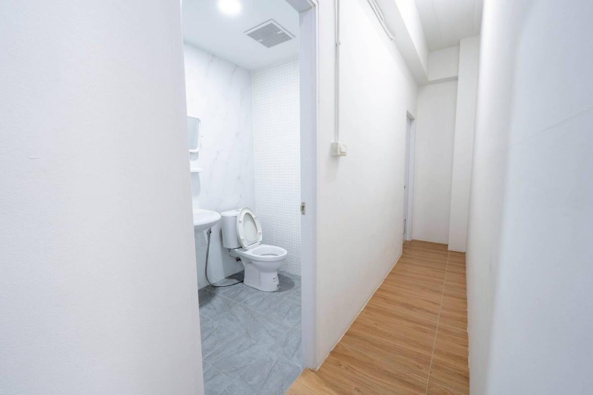 ขายอาคารพาณิชย์นนทบุรี บางใหญ่ บางบัวทอง : 🔥 ออฟฟิศ สำนักงาน 🔥 อาคารพาณิชย์ ตลาดบางใหญ่ / 4 ชั้น (ขาย), Commercial Building Bangyai Market / 4 Storey (FOR SALE) AOM014