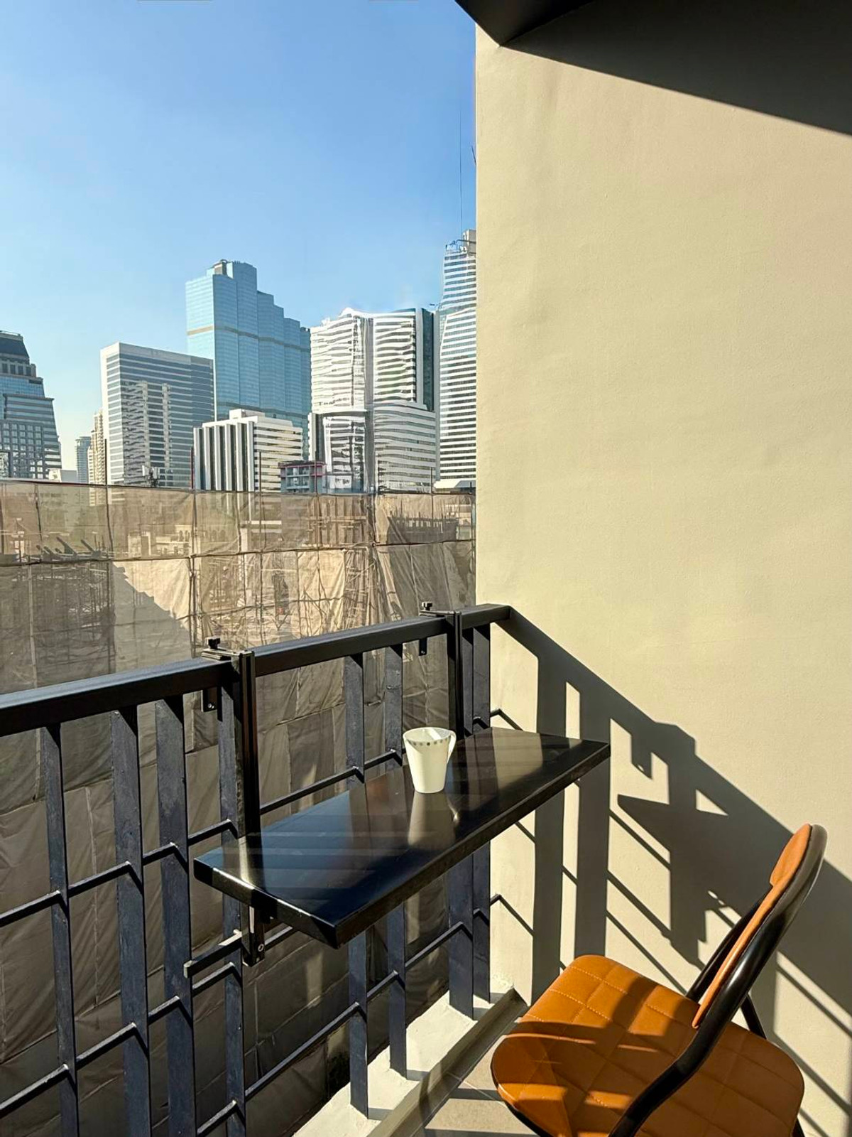 ให้เช่าคอนโดสีลม ศาลาแดง บางรัก : ให้เช่า Klass Silom ราคา 26,000 บาท [MKr251223]