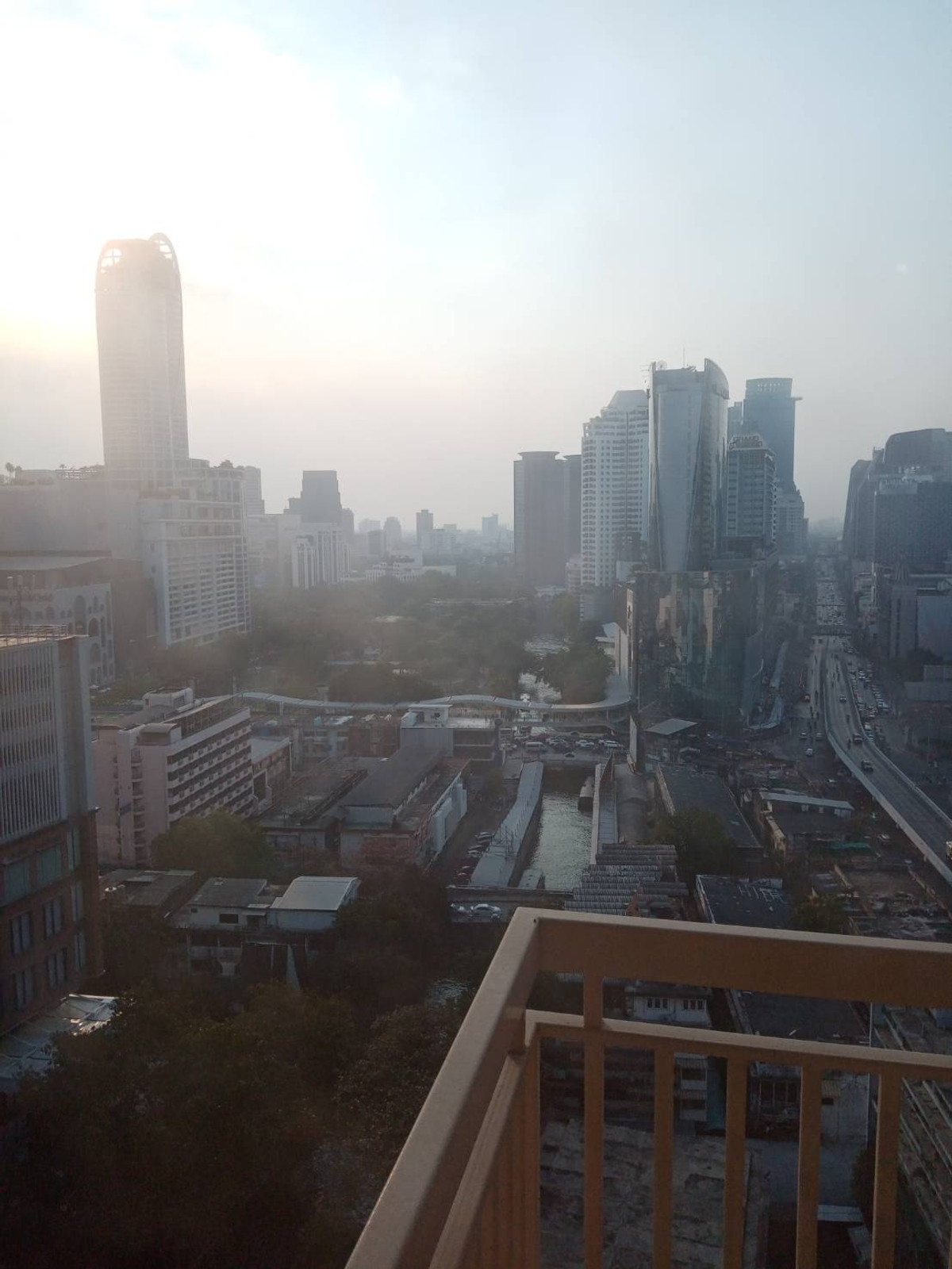 For SaleCondoWitthayu, Chidlom, Langsuan, Ploenchit : Manhattan Chidlom 98 sq.m. Eng 中 日 Please add LINE ID @806qphgn o8415o5483