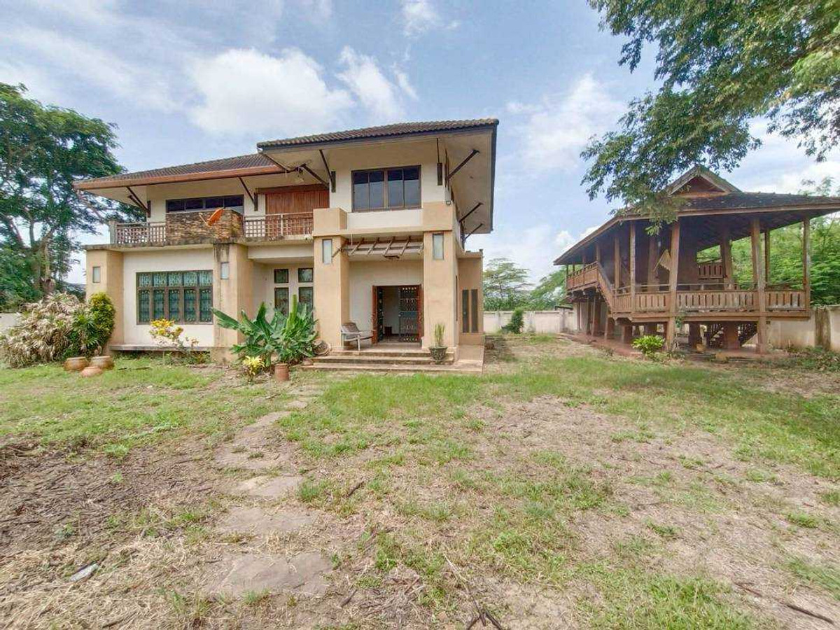 For SaleHouseChiang Mai : Beautiful Large House for Sale, San Pa Tong Zone, 279 sqm, Near District Office