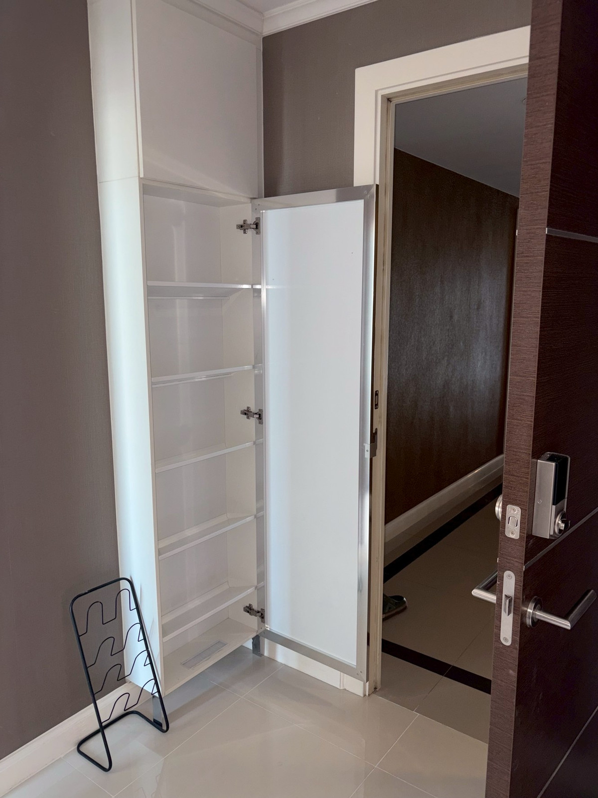 For RentCondoSamut Prakan,Samrong : Condo for Rent: The Metropolis Samrong Interchange Near BTS Samrong Interchange