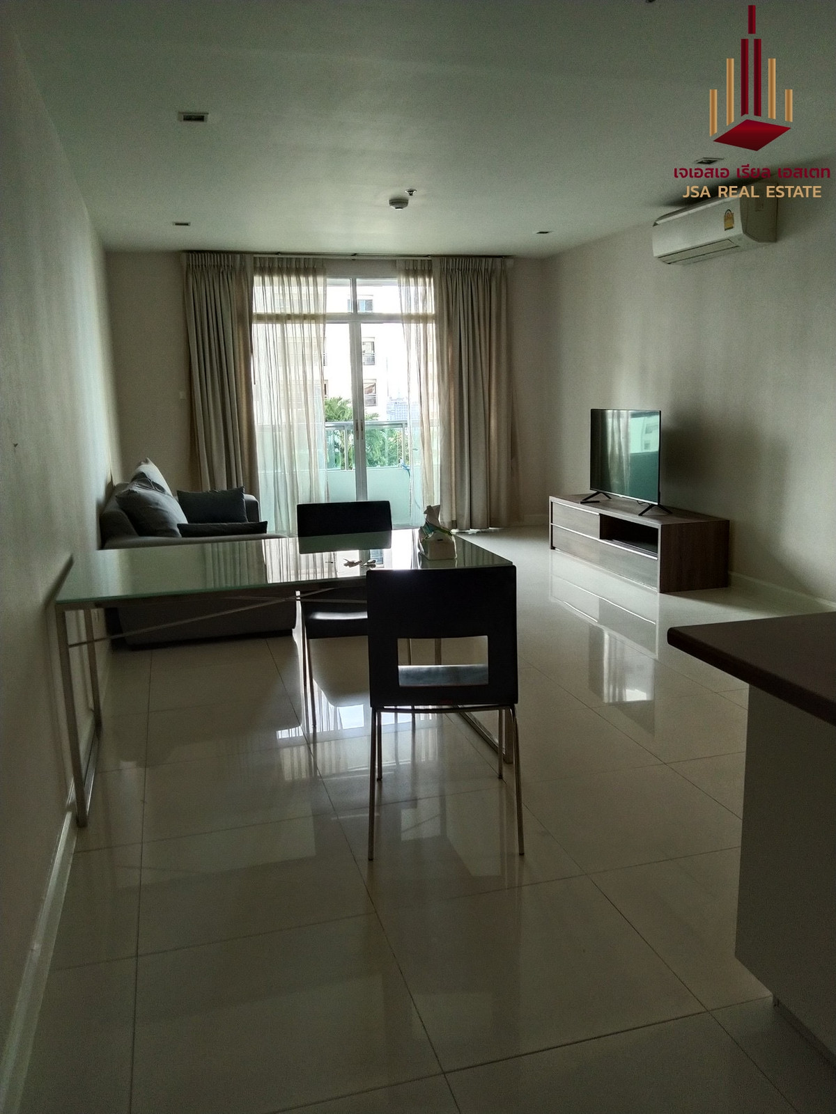 For SaleCondoNana, North Nana,Sukhumvit13, Soi Nana : ✨ For Sale: Sukhumvit City Resort Condo ✨ 💰 Only 8,800,000 THB