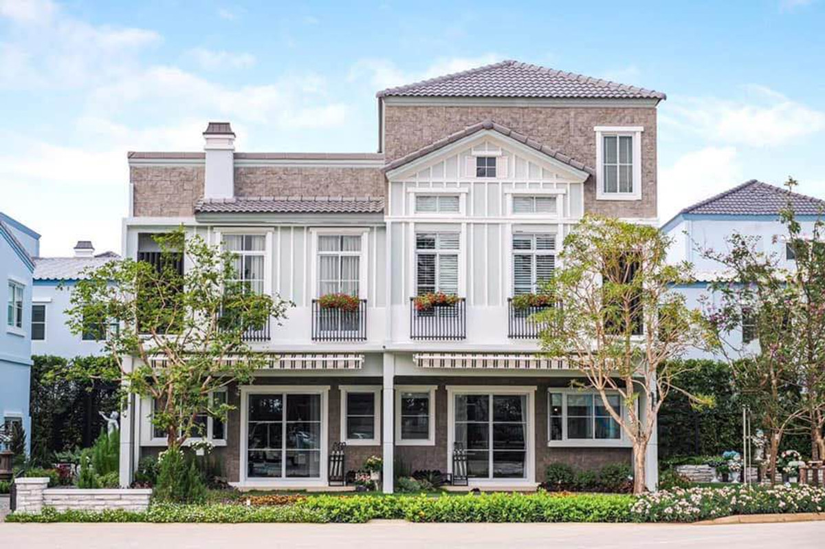 ให้เช่าทาวน์โฮมบางนา แบริ่ง ลาซาล : P0398 ให้เช่าทาวน์โฮม Indy บางนา–รามคำแหง 2 ทำเลดี ใกล้ส่วนกลางของโครงการ เดินทางสะดวก เหมาะสำหรับอยู่อาศัย