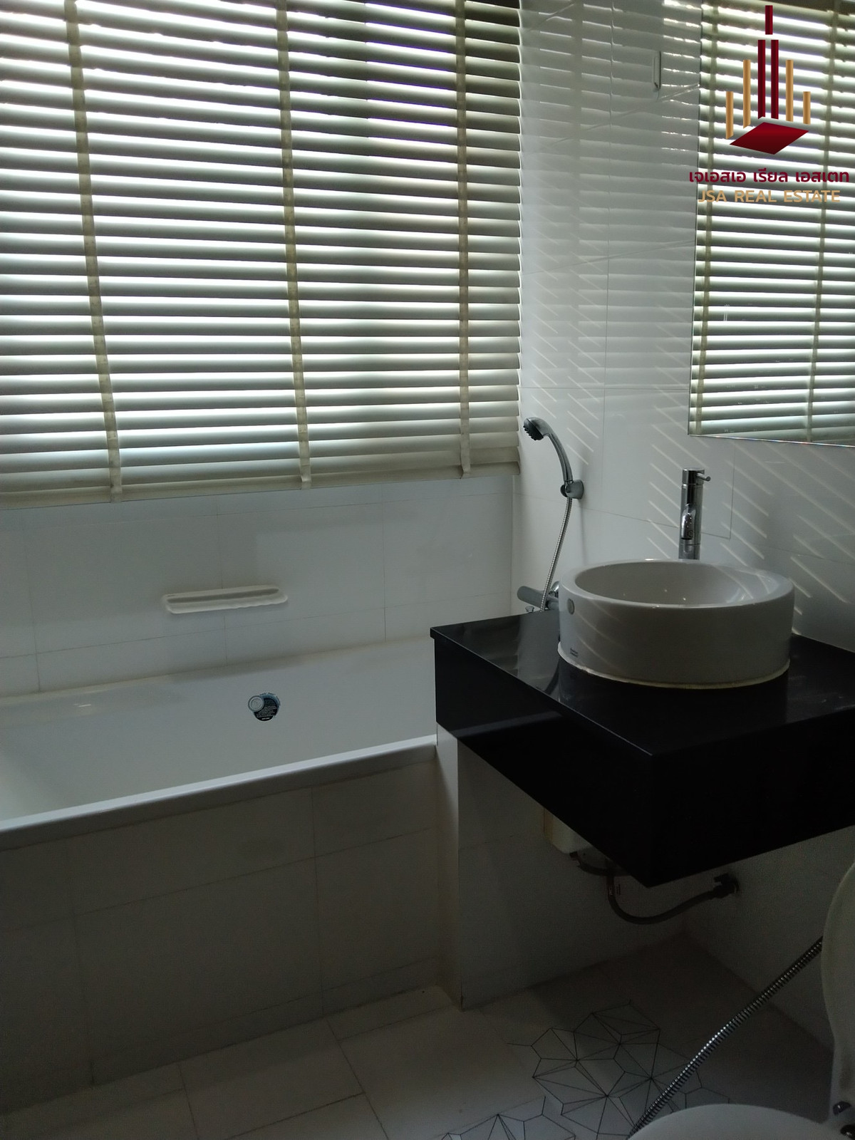 For SaleCondoNana, North Nana,Sukhumvit13, Soi Nana : ✨ For Sale: Sukhumvit City Resort Condo ✨ 💰 Only 8,800,000 THB