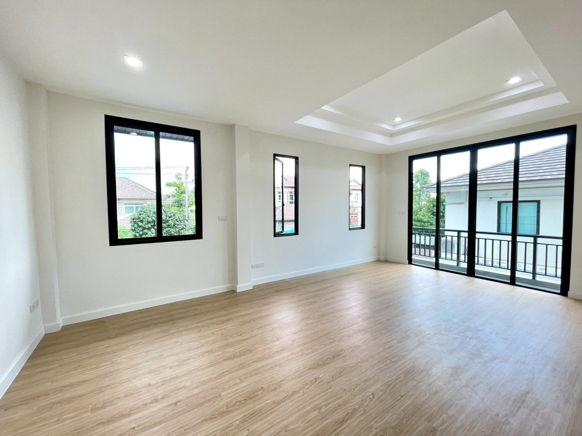 For SaleHouseMahachai Samut Sakhon : Nusasiri Rama 2 / 4 Bedrooms (For Sale), Nusasiri Rama II / 4 Bedrooms (FOR SALE) AOM018