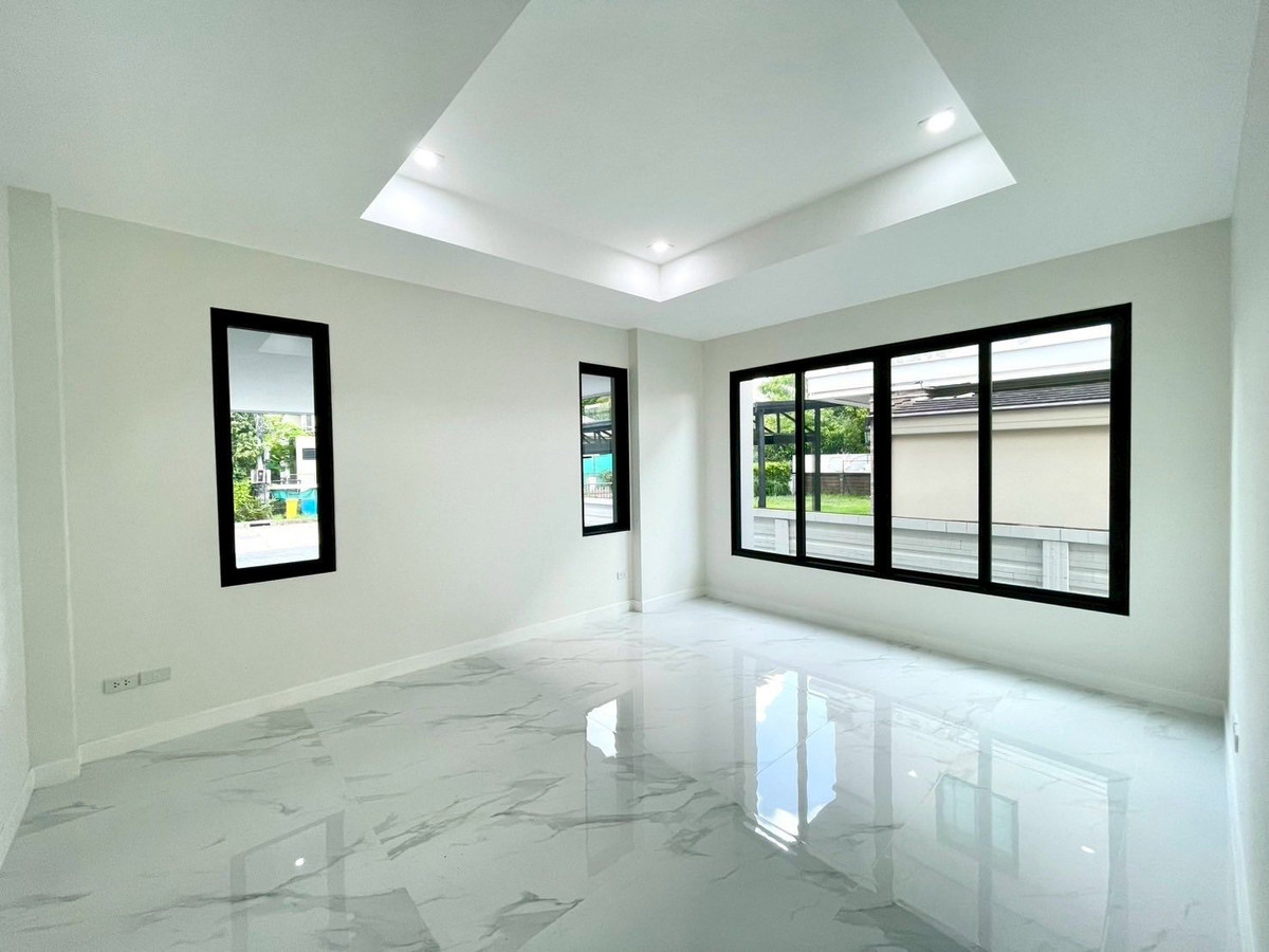 For SaleHouseMahachai Samut Sakhon : Nusasiri Rama 2 / 4 Bedrooms (For Sale), Nusasiri Rama II / 4 Bedrooms (FOR SALE) AOM018