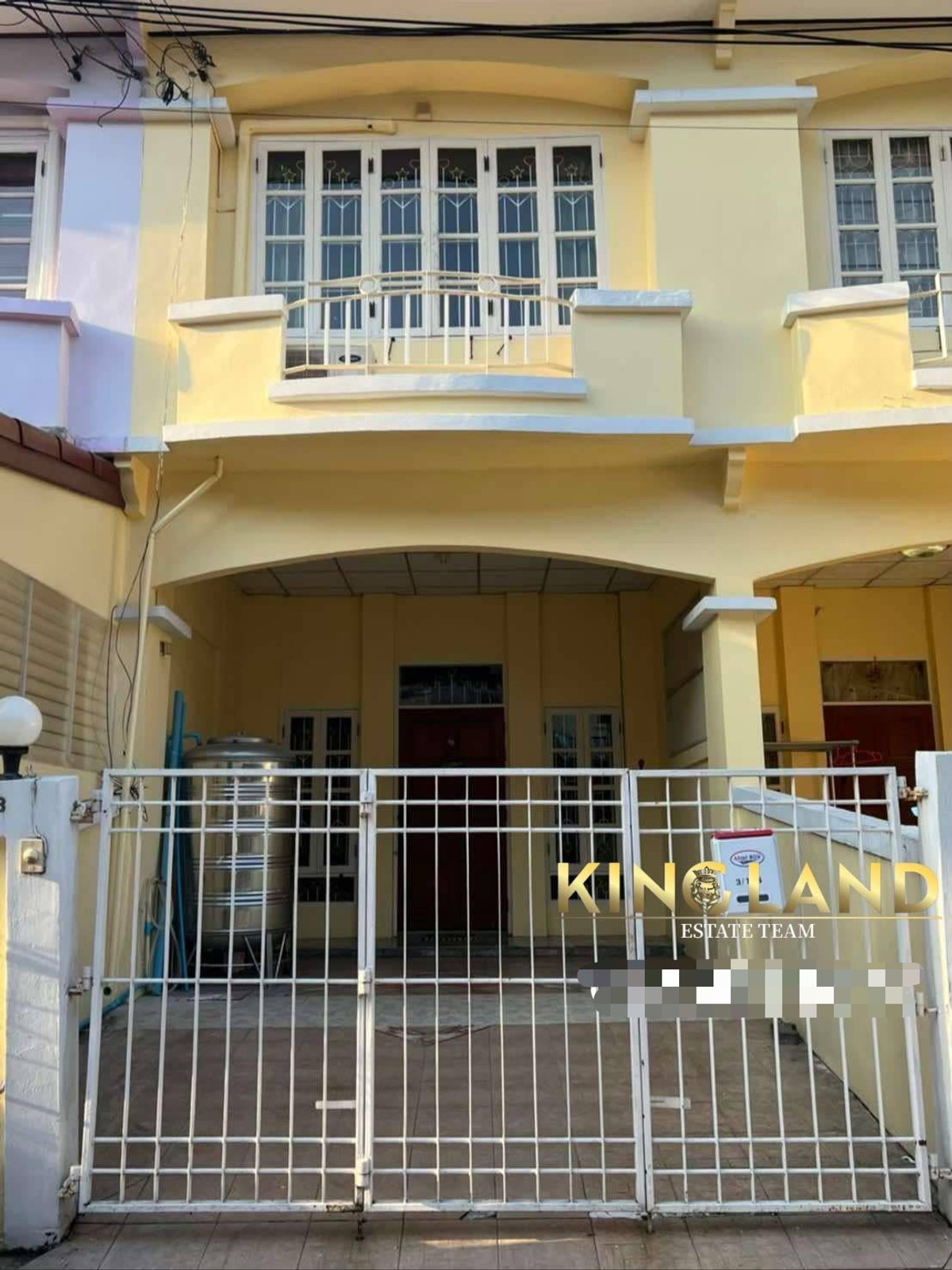 For RentTownhomeLadprao101, Happy Land, The Mall Bang Kapi : 🏡 Townhouse for rent, 2 and a half floors | Lat Phrao 101, 3 bedrooms, 2 bathrooms, prime location, big alley, lots of food, electric train passes, can enter and exit in many routes 📍 Exit Lat Phrao Road / along the expressway / Nawamin, very convenient, 