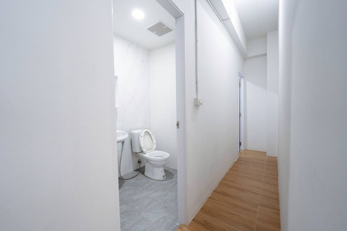 ขายอาคารพาณิชย์นนทบุรี บางใหญ่ บางบัวทอง : 🔥 ออฟฟิศ สำนักงาน 🔥 อาคารพาณิชย์ ตลาดบางใหญ่ / 4 ชั้น (ขาย), Commercial Building Bangyai Market / 4 Storey (FOR SALE) AOM014