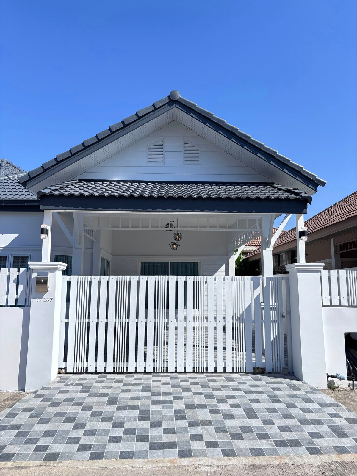 ขายบ้านพัทยา บางแสน ชลบุรี สัตหีบ : รวิพร ซิตี้โฮม / 3 ห้องนอน (ขาย), Raviporn City Home / 3 Bedrooms (FOR SALE) BEWN033