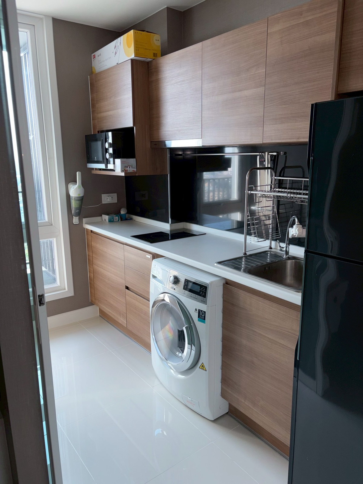 For RentCondoSamut Prakan,Samrong : Condo for Rent: The Metropolis Samrong Interchange Near BTS Samrong Interchange